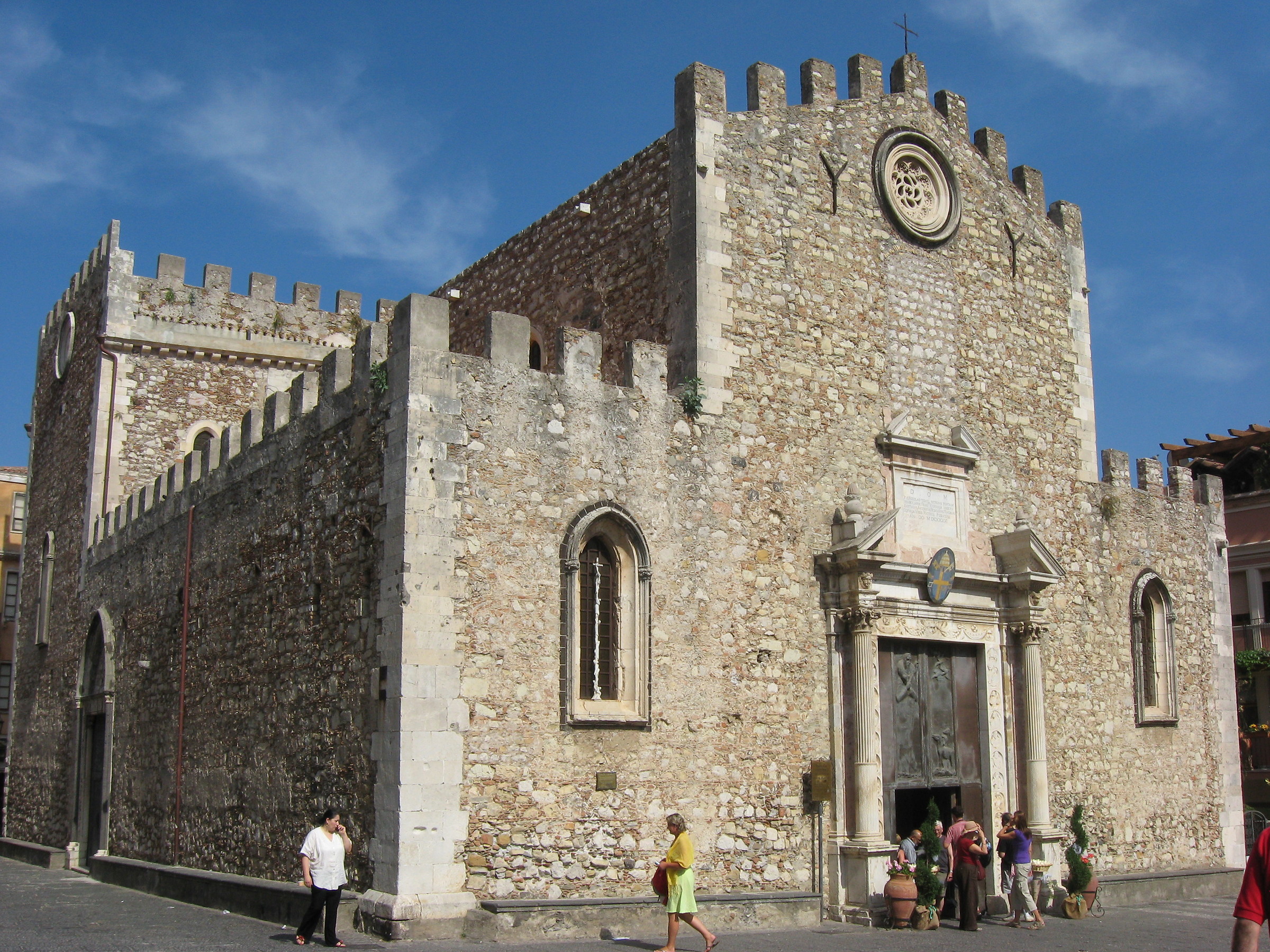 Duomo di San Nicolò di Bari, Taormina.