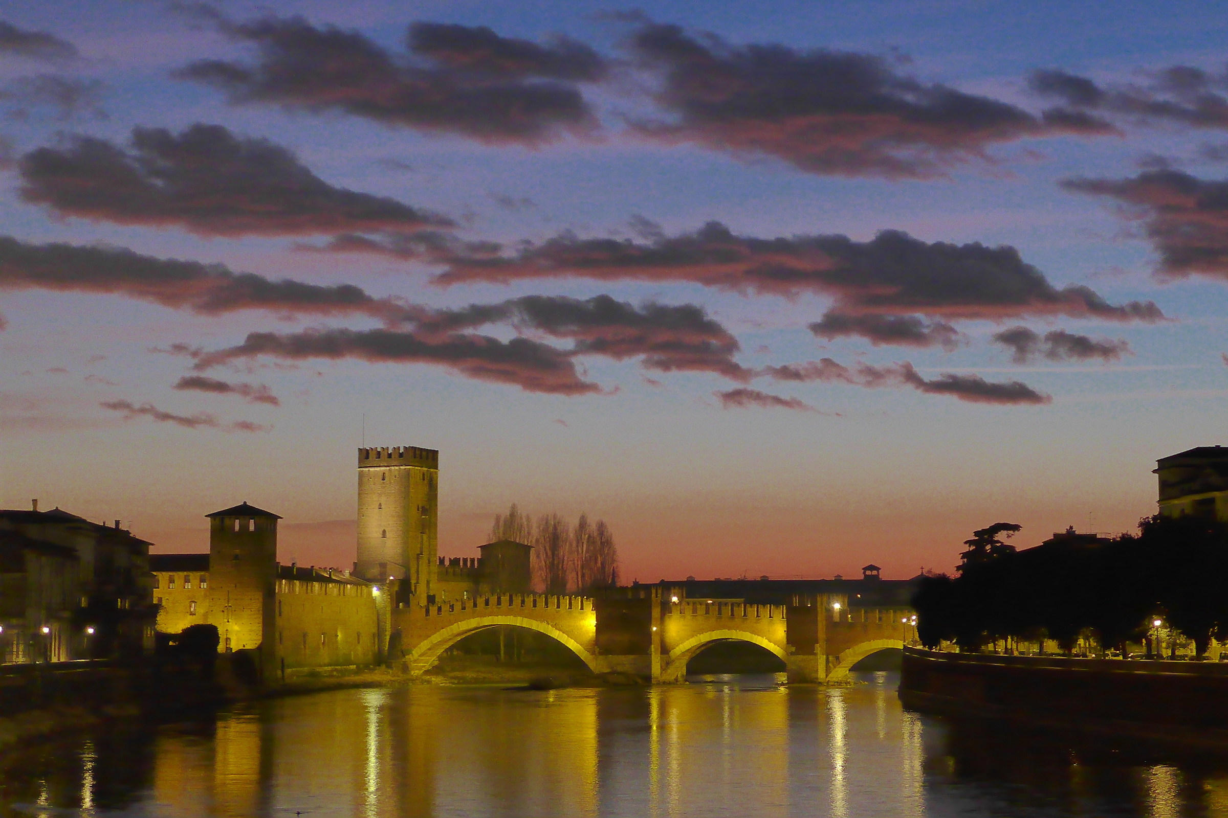 Clouds on castelvecchio