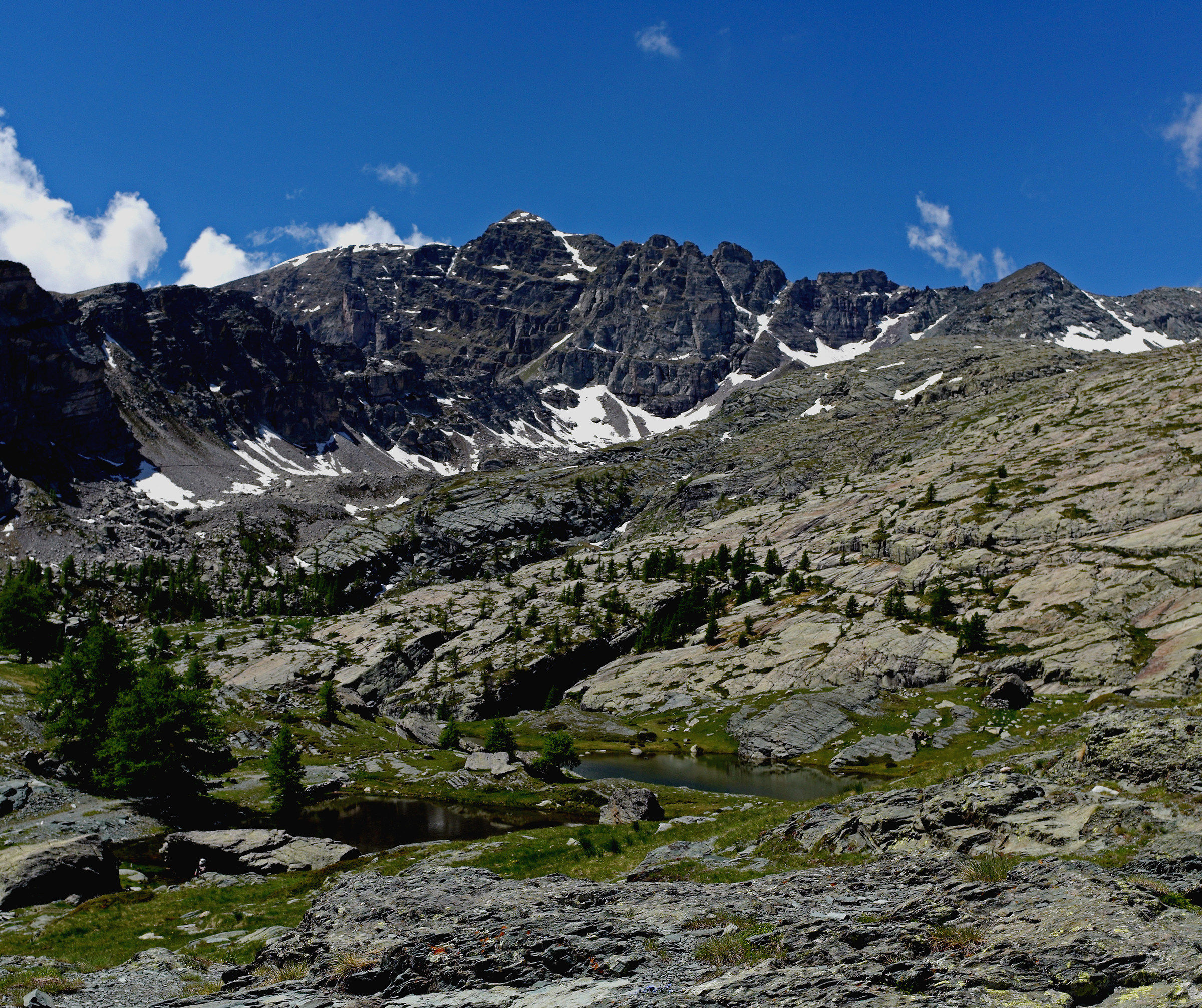 Fontanalba. In the background the Bego