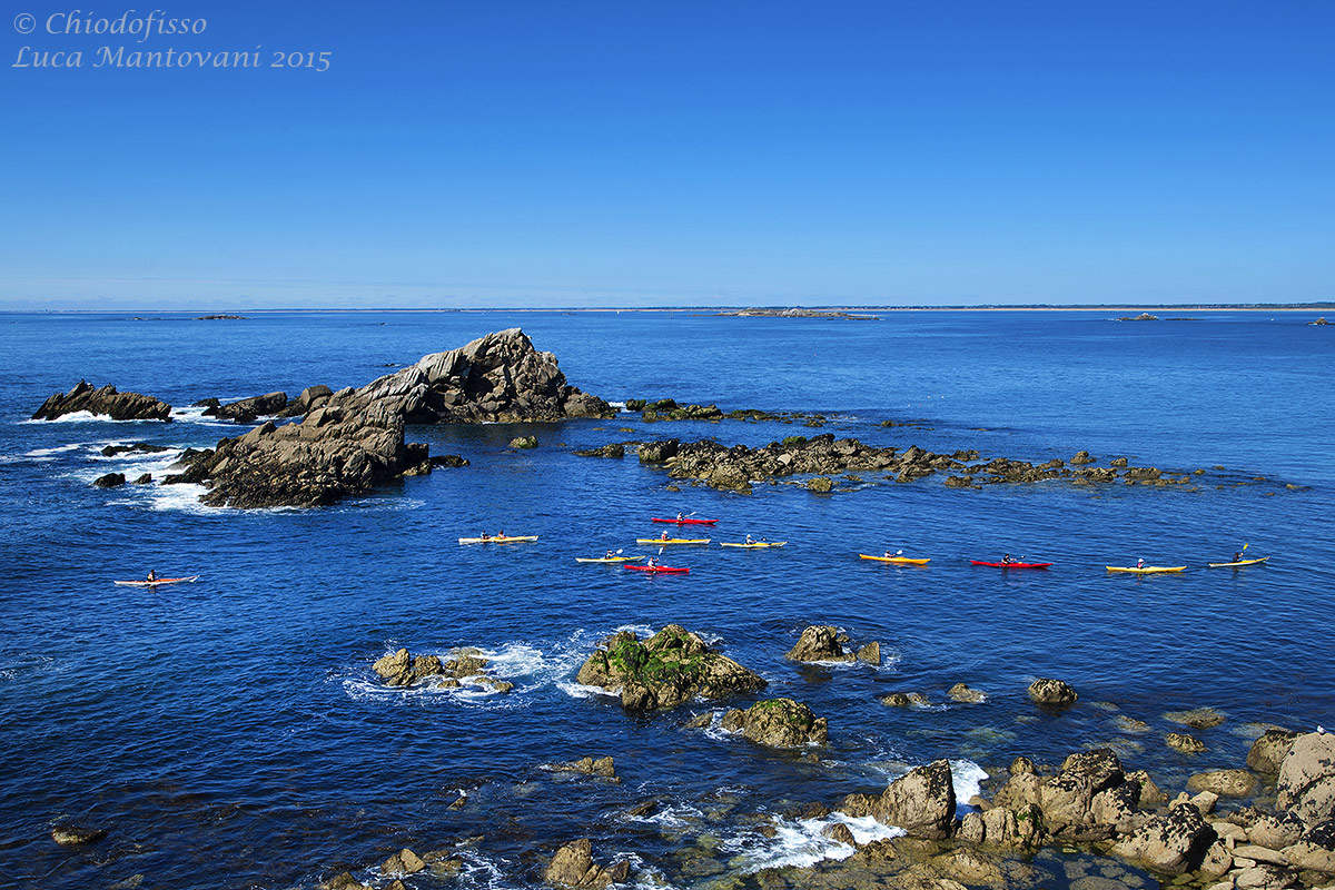 Colore lungo la costa selvaggia