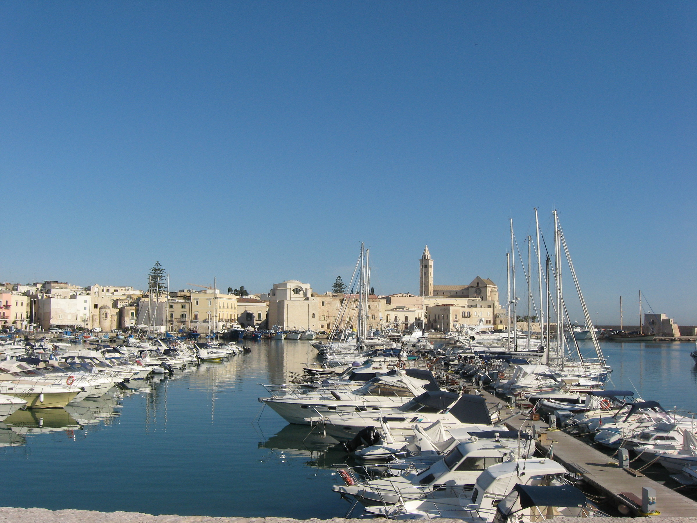 Il porto di Trani