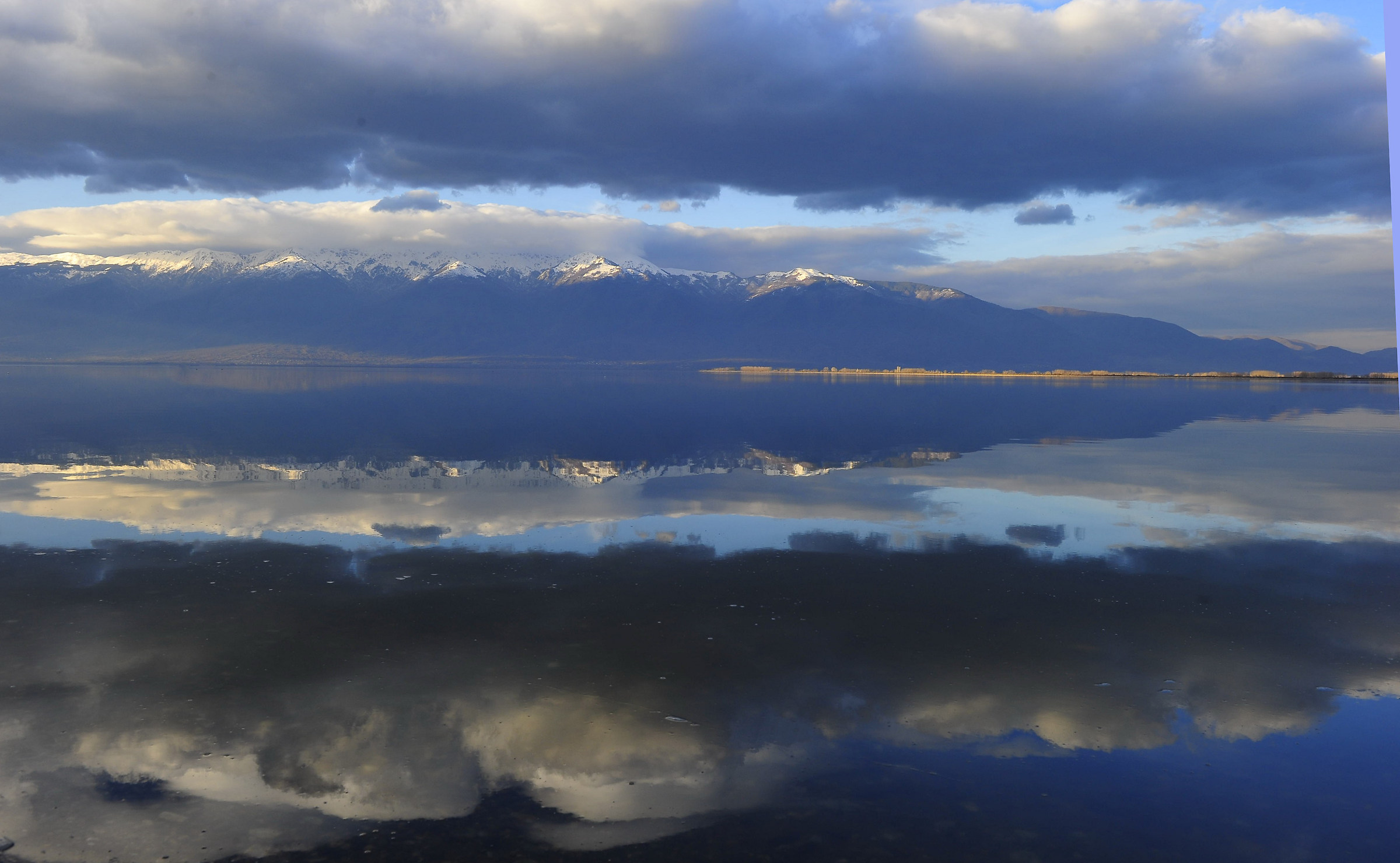 Bad weather on lagodi Kerkini in Greece