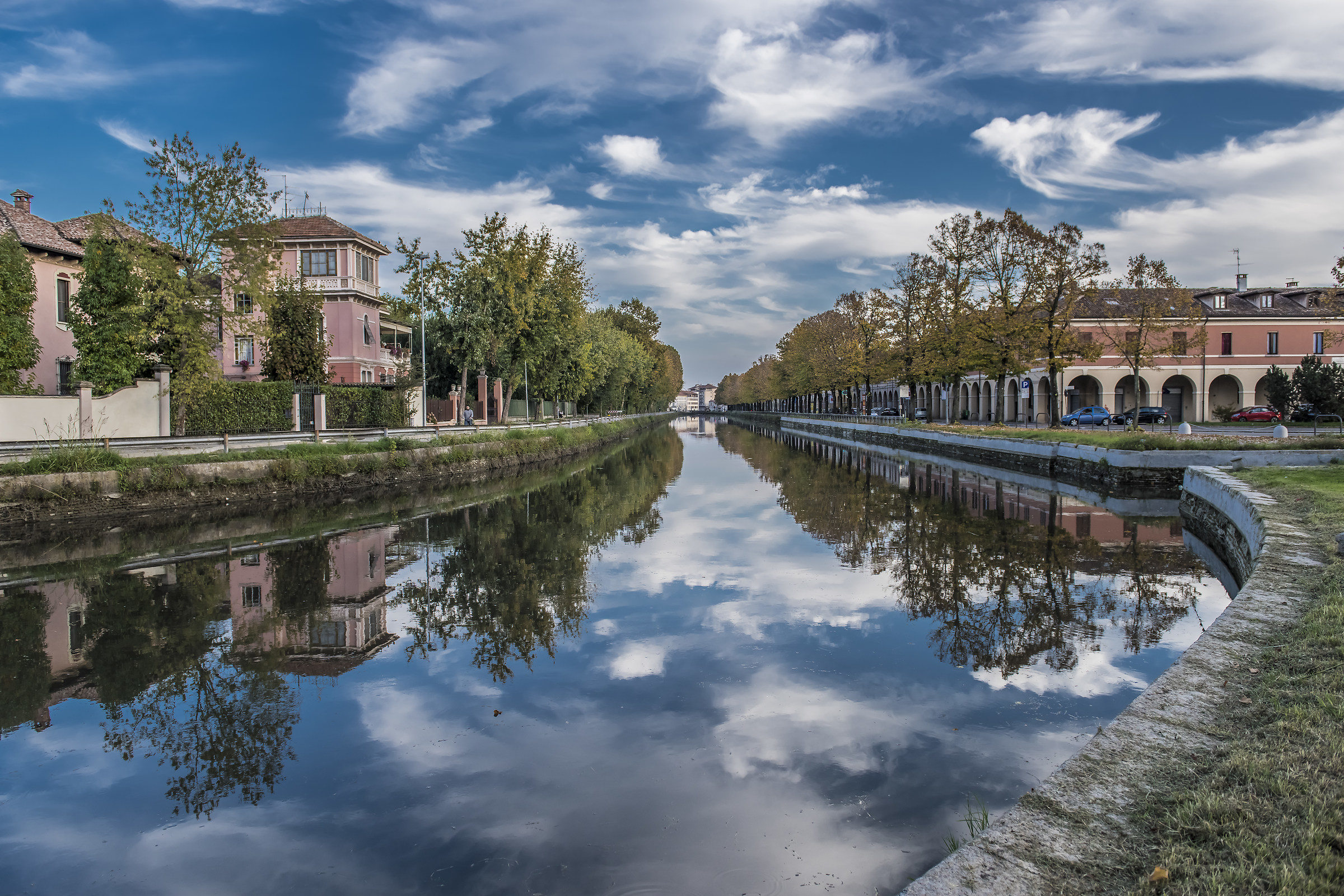 The Naviglio Pavese