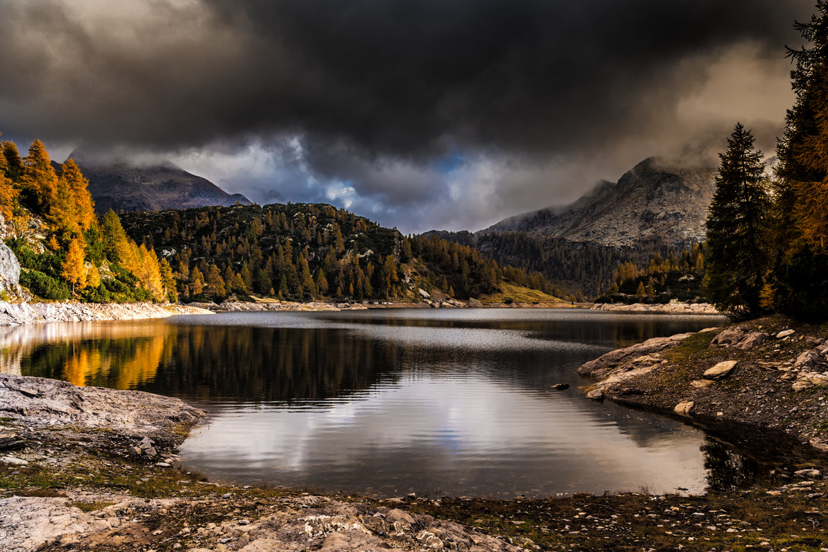 Autumn storm - Lake Marcio