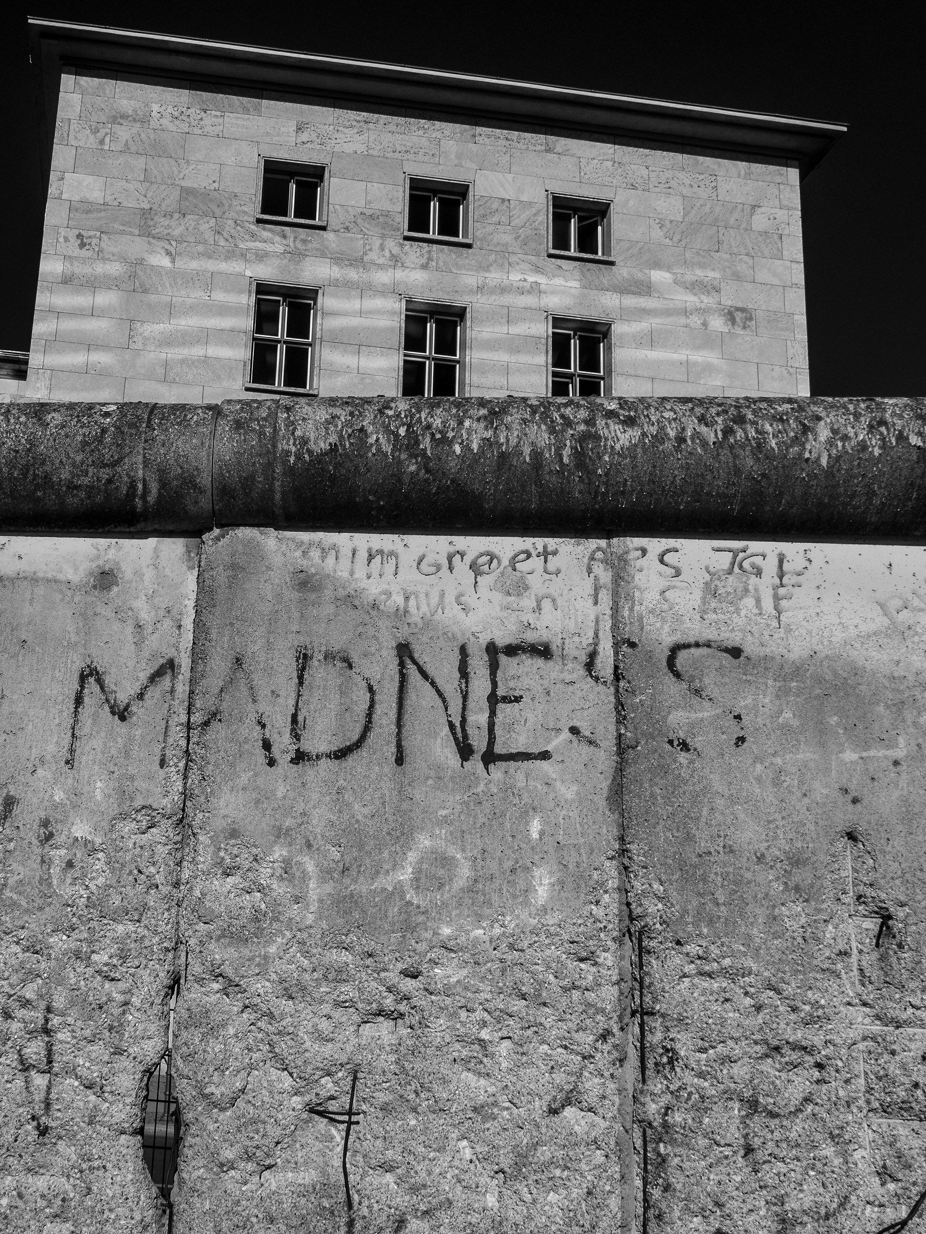 Berlin, station 2 station: quel che resta del muro