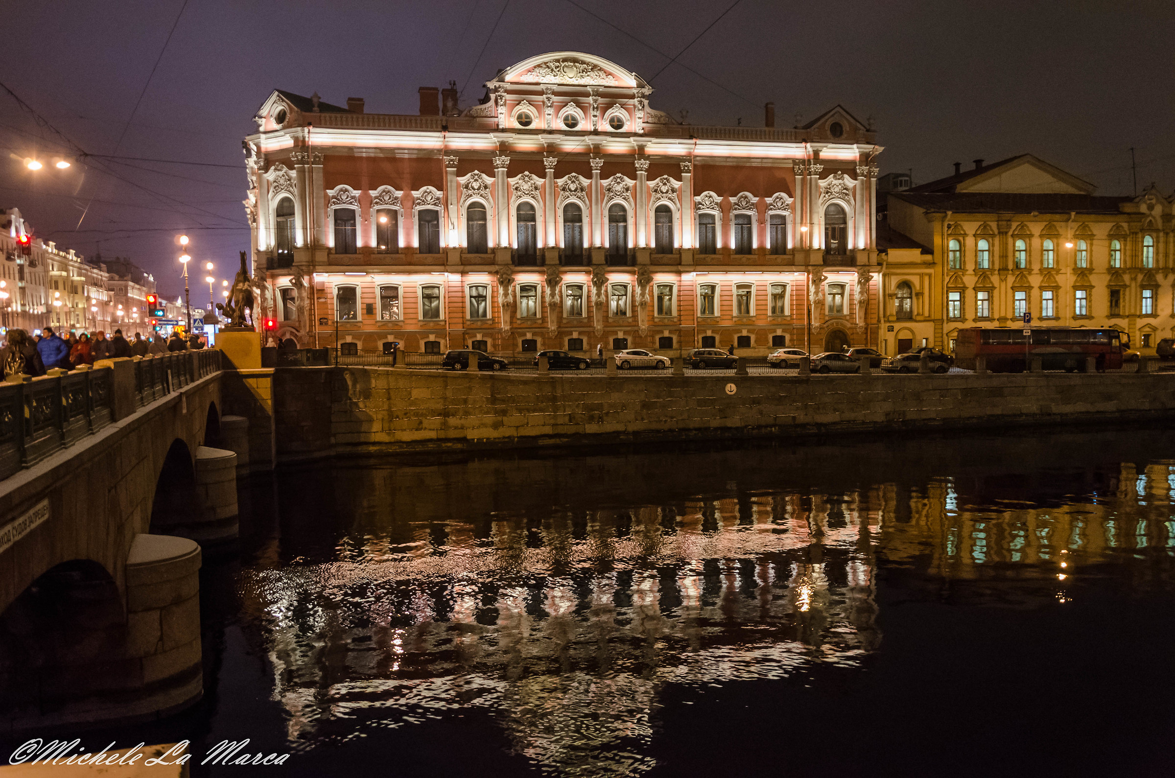 Sulla Fontanka a San Pietroburgo