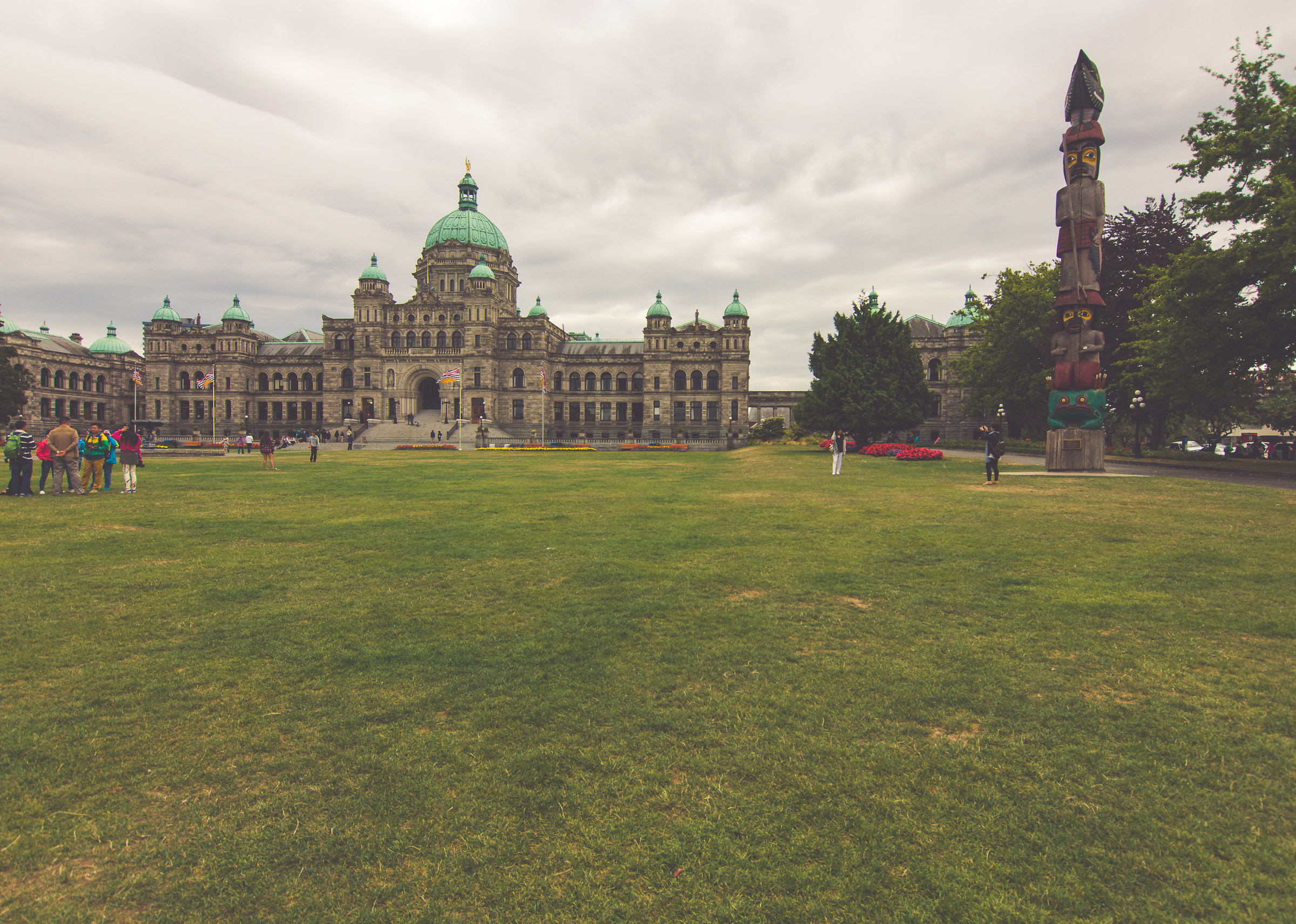 Legislative Assembly of British Columbia with totem