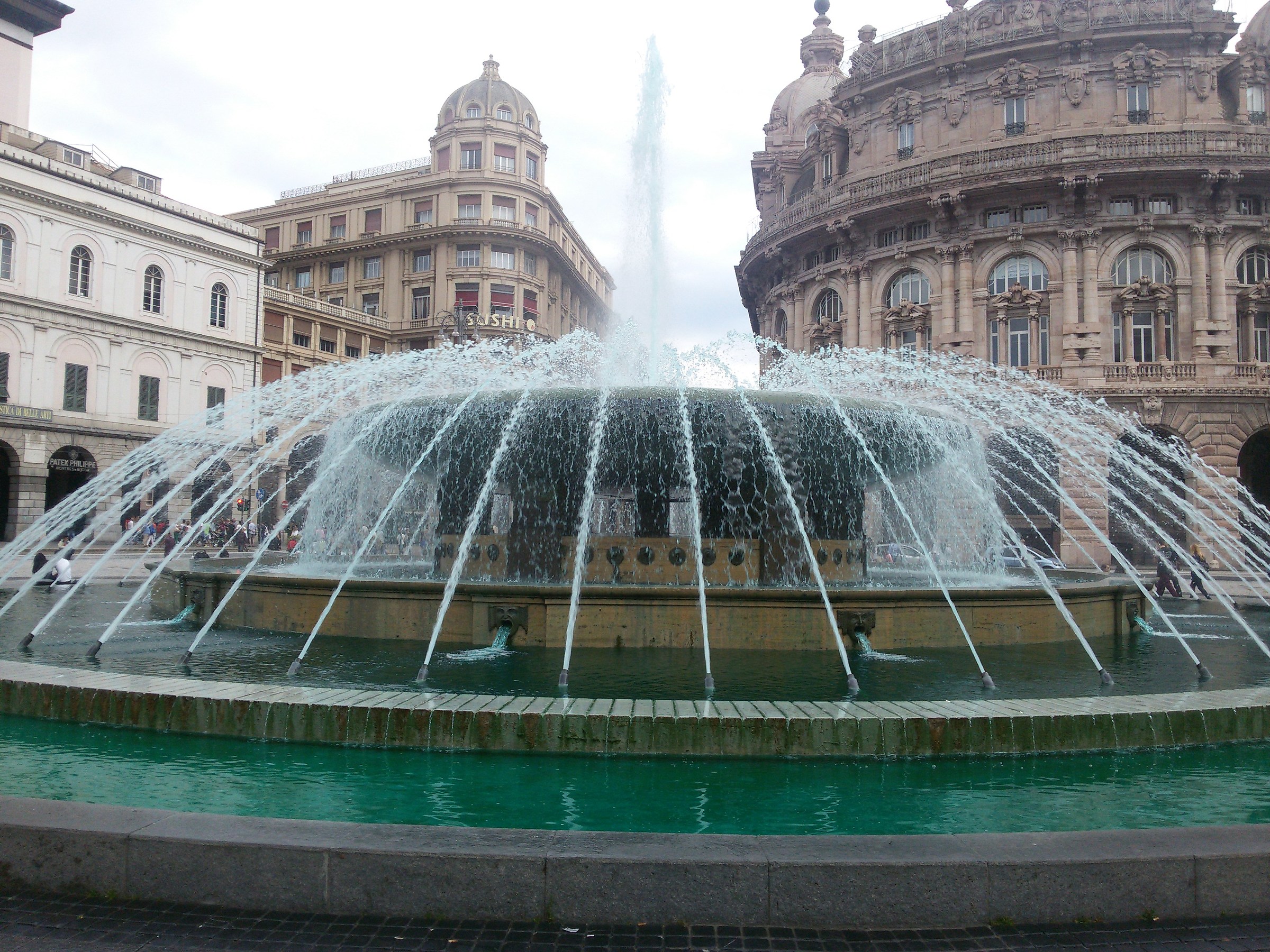 genova e la sua fontana...........