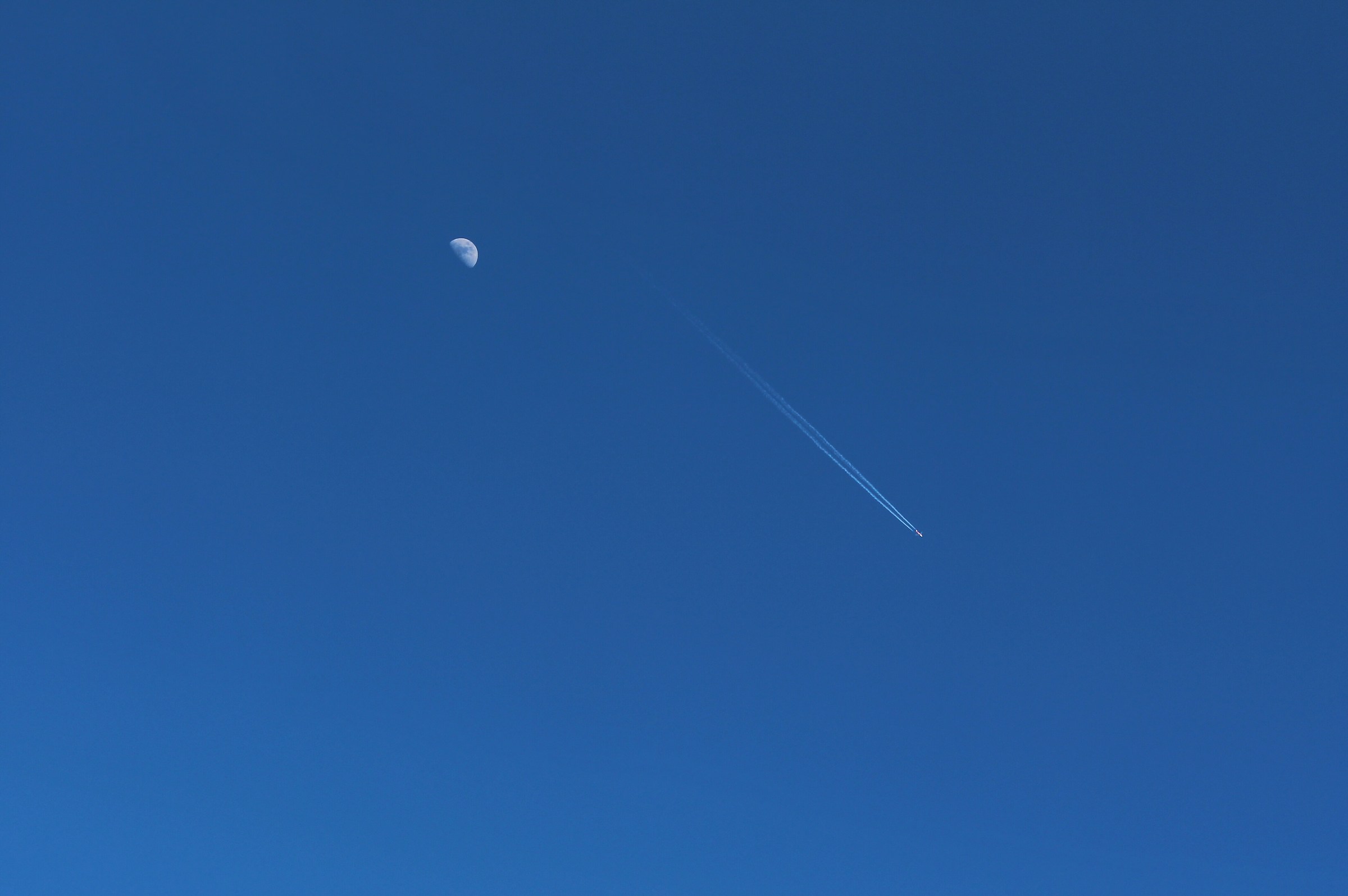 Moon vs plane