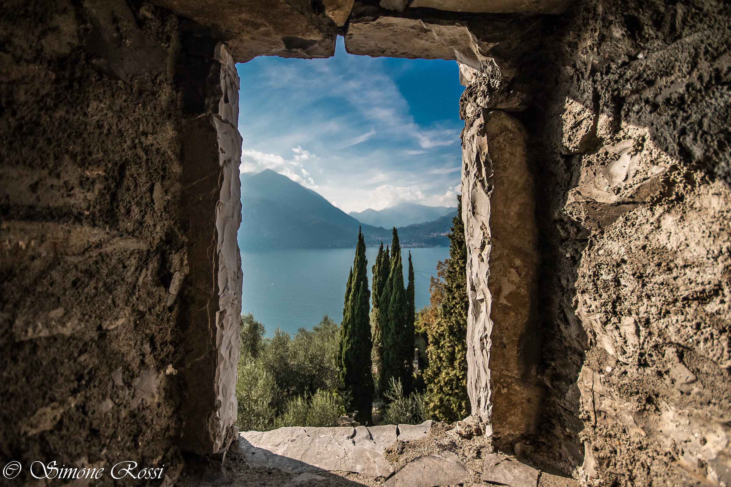 Al di là della feritoria