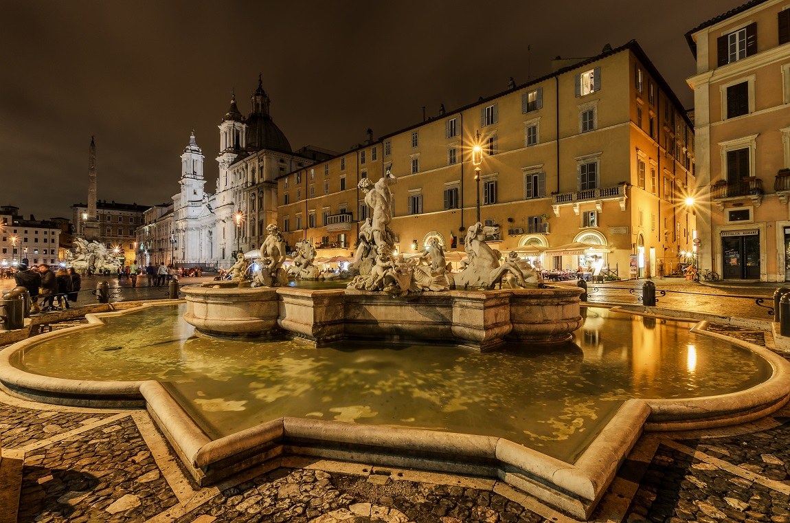 Fontana del Nettuno - Piazza Navona