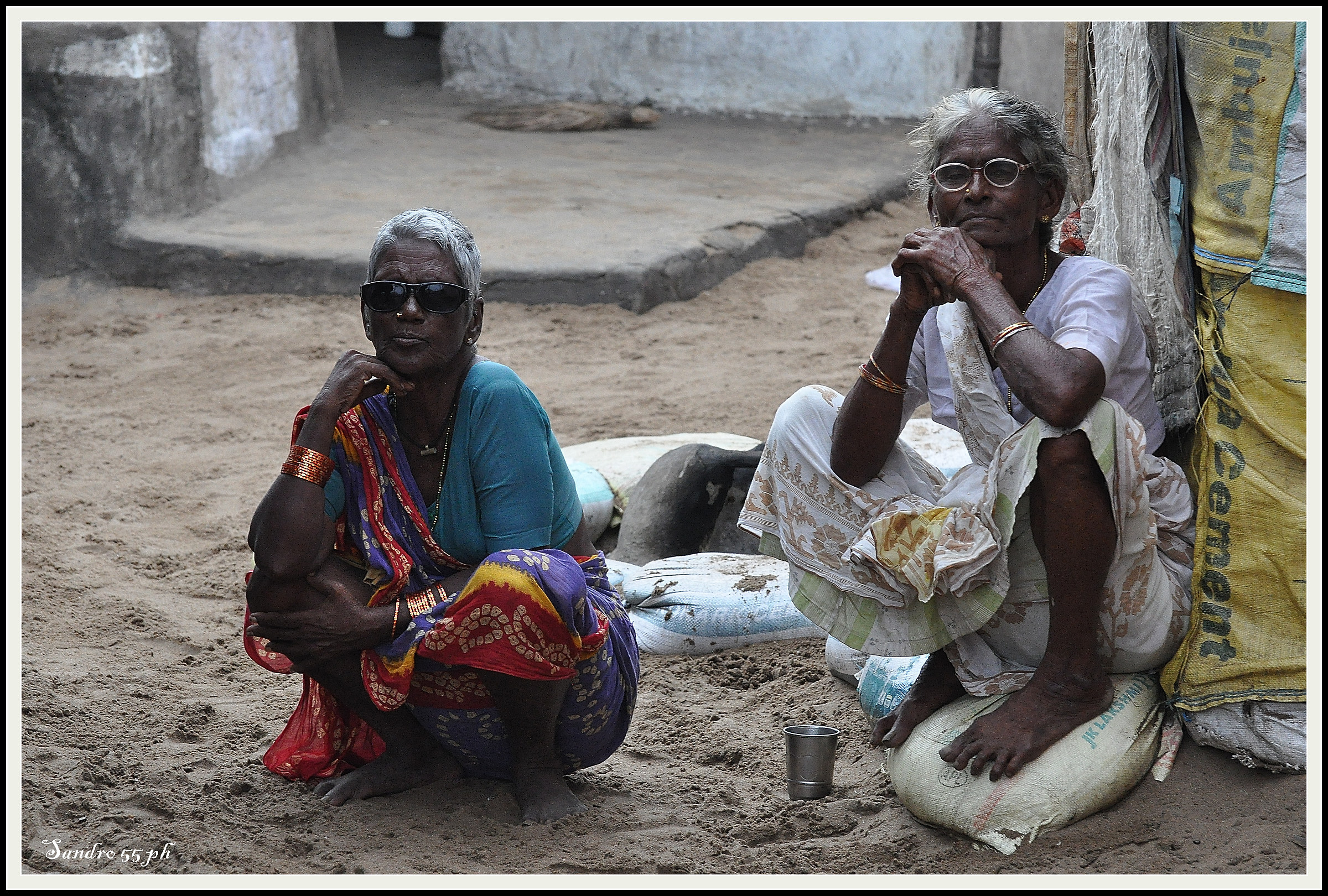 anziane del villaggio