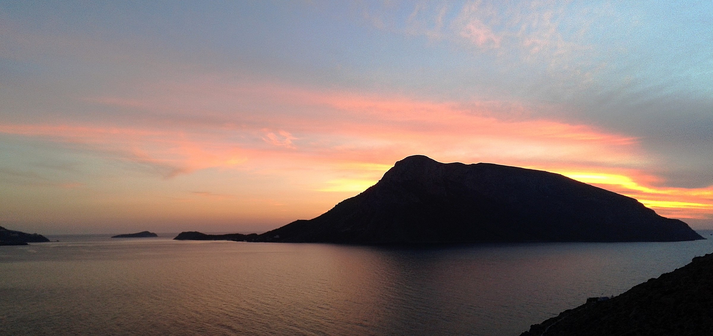 Tramonto su Telendos