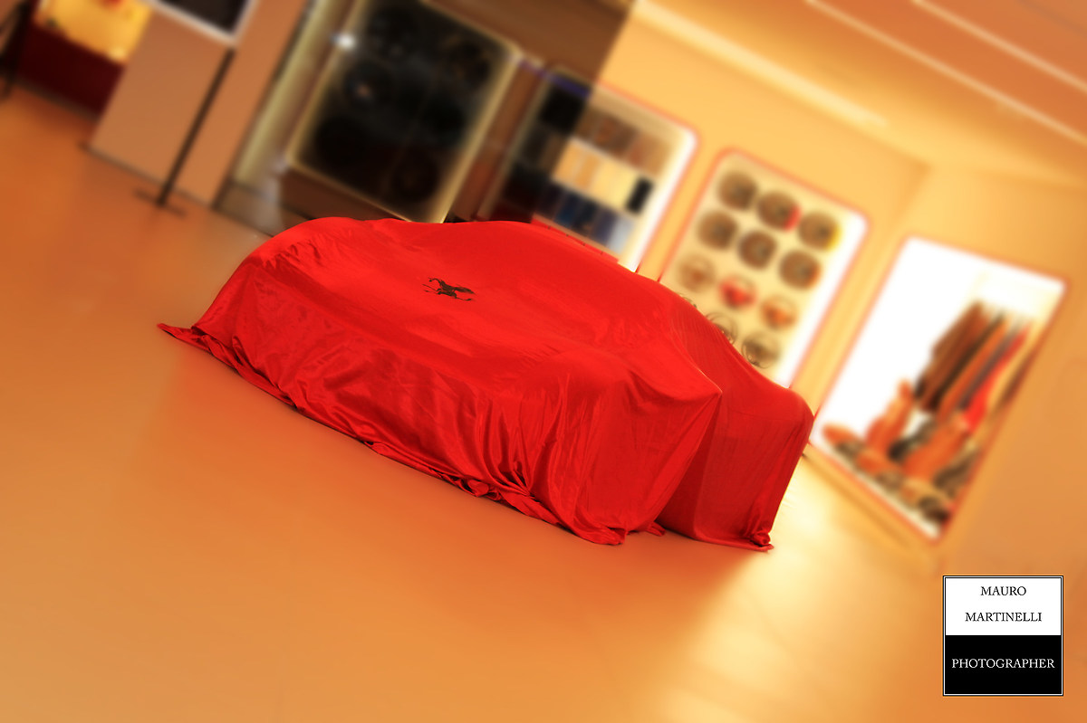 Presentazione Ferrari 488 Spider