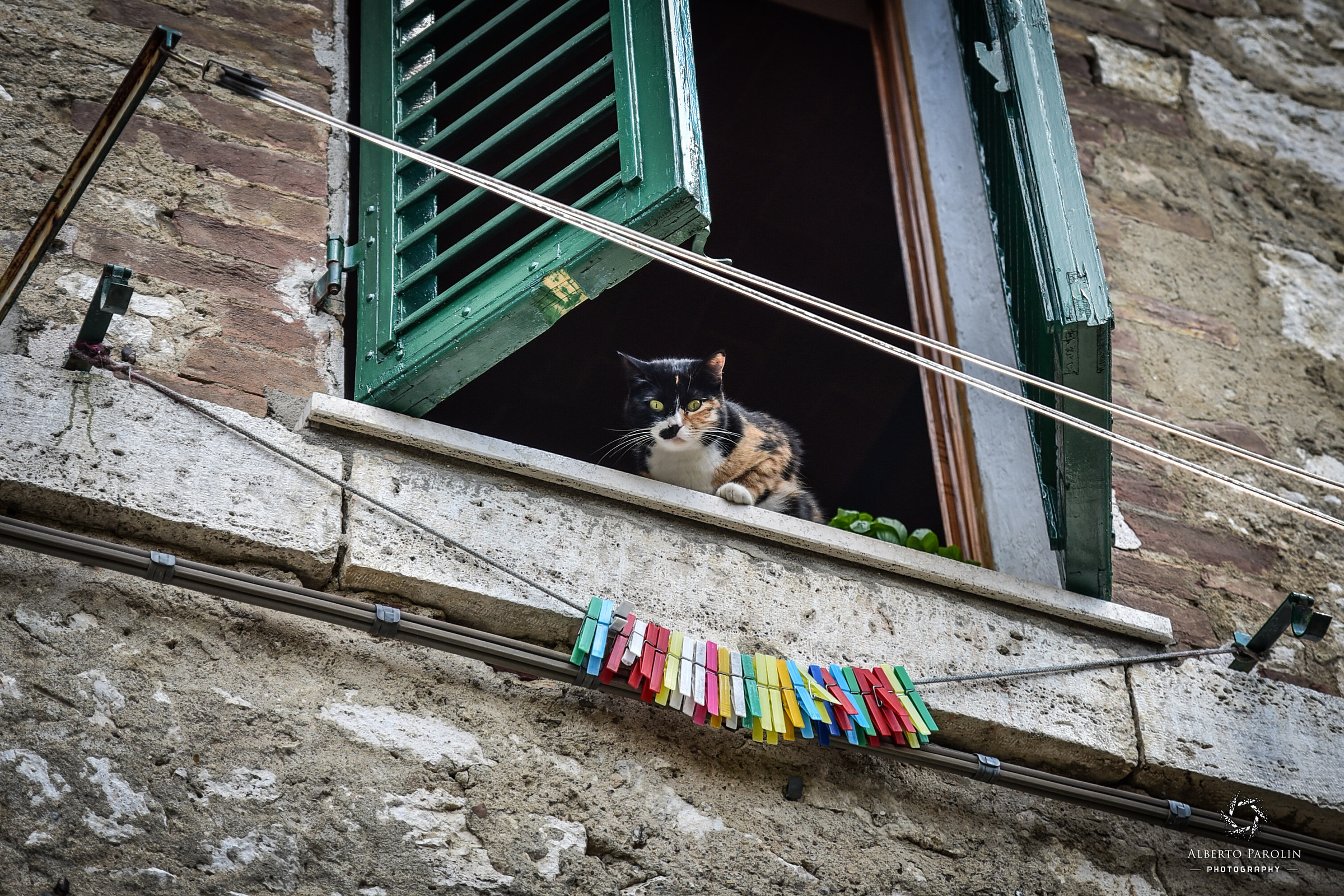 Descent from the balcony