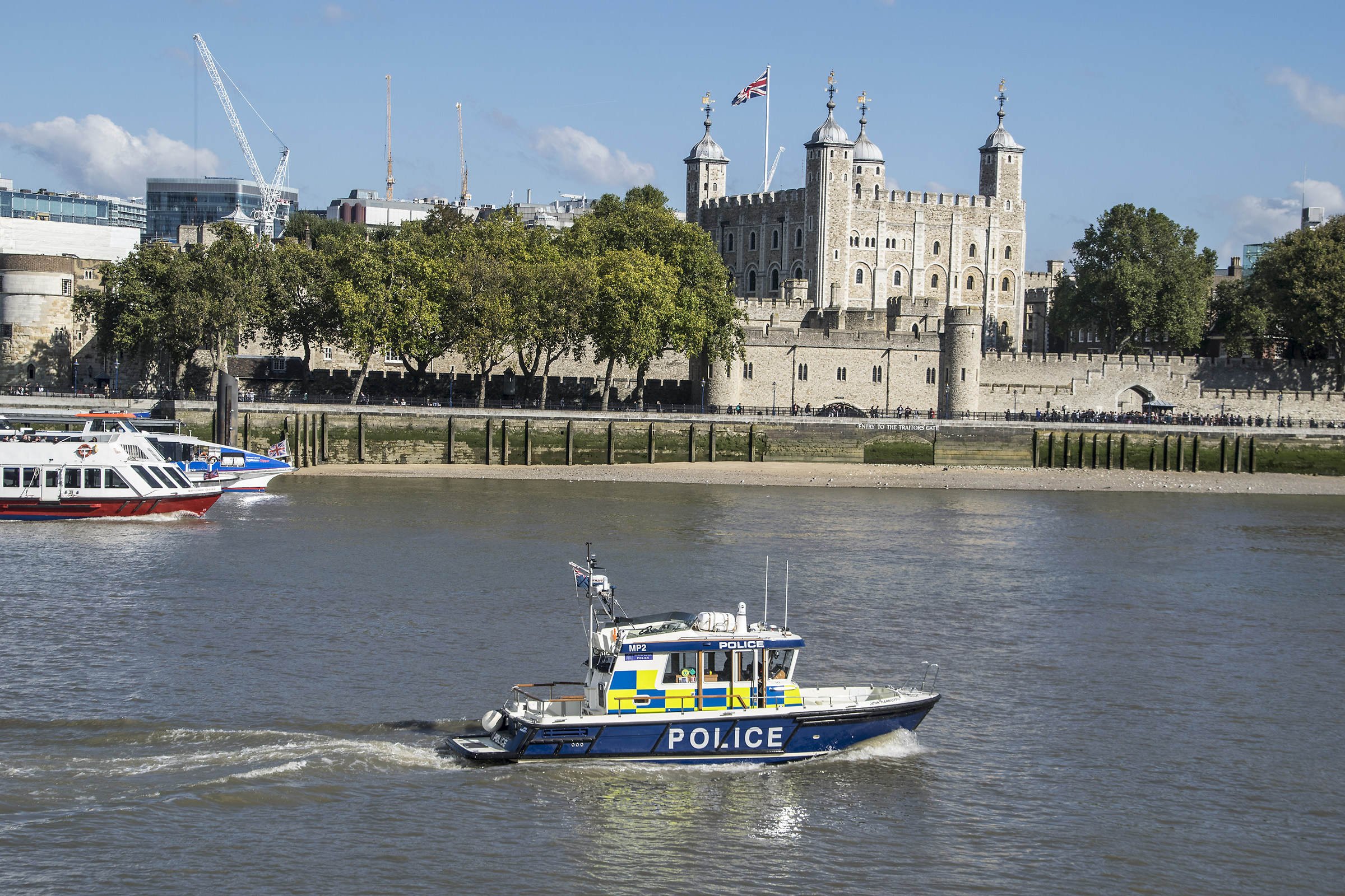 Di pattuglia lungo il Tamigi