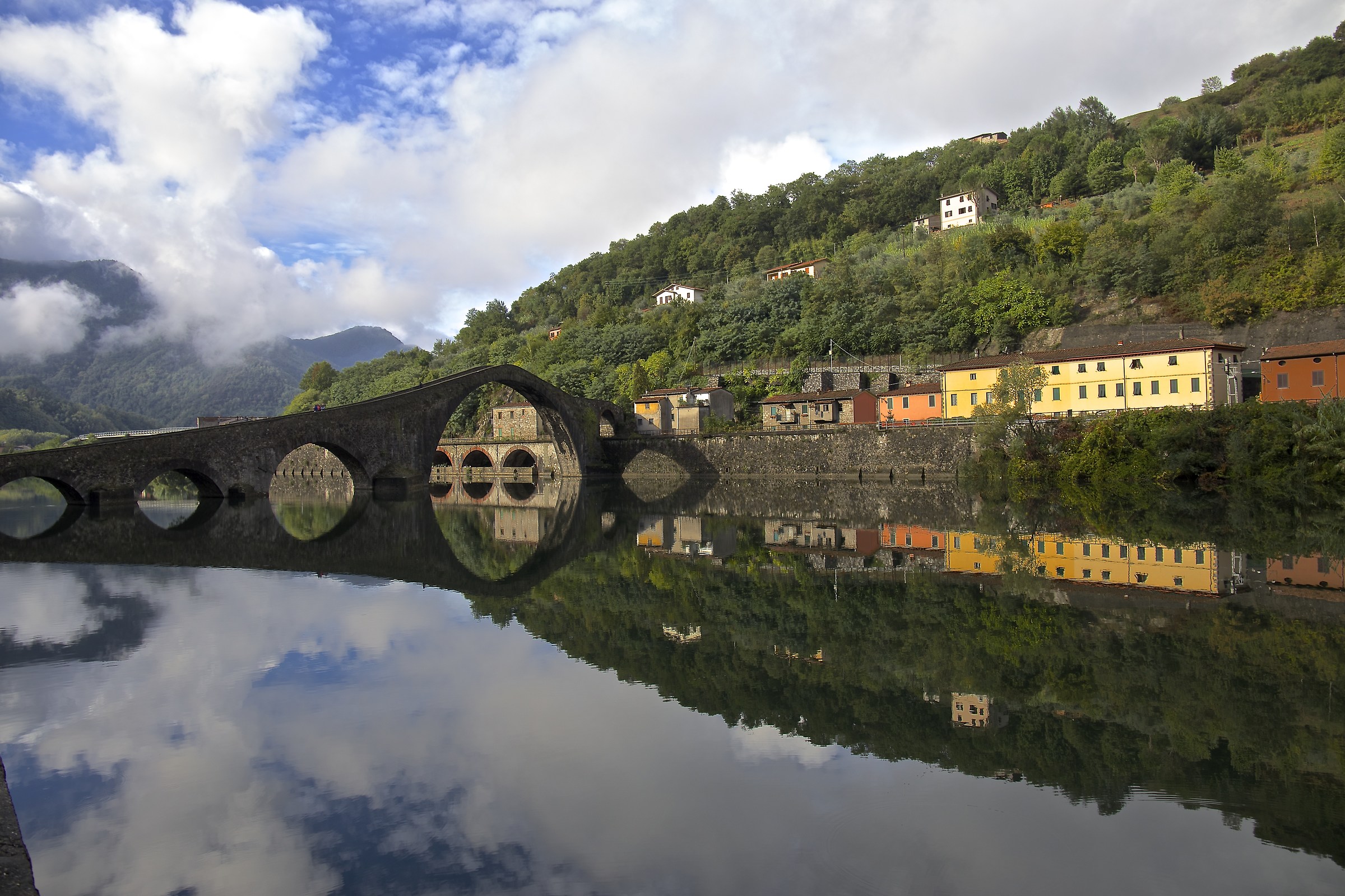 The legends of the bridge ...