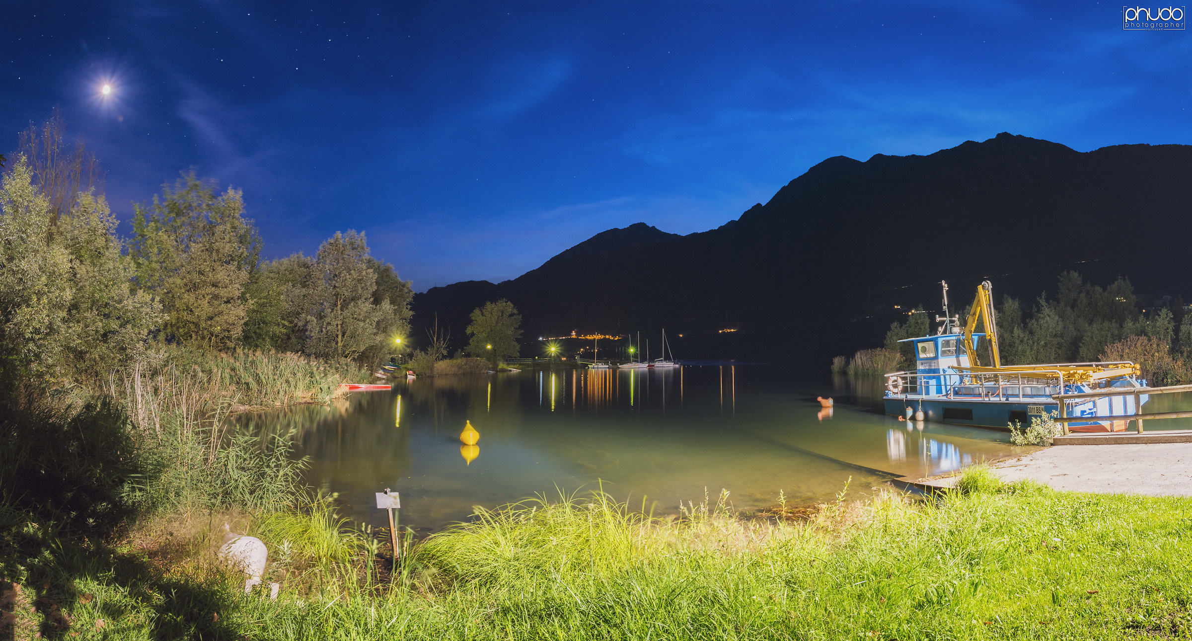 Long exposure on the Ponte Caffaro port