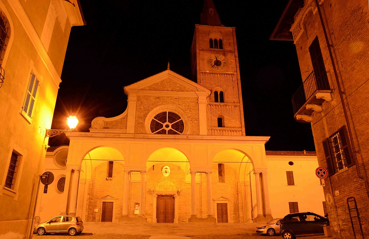 Street Photography in Acqui Terme