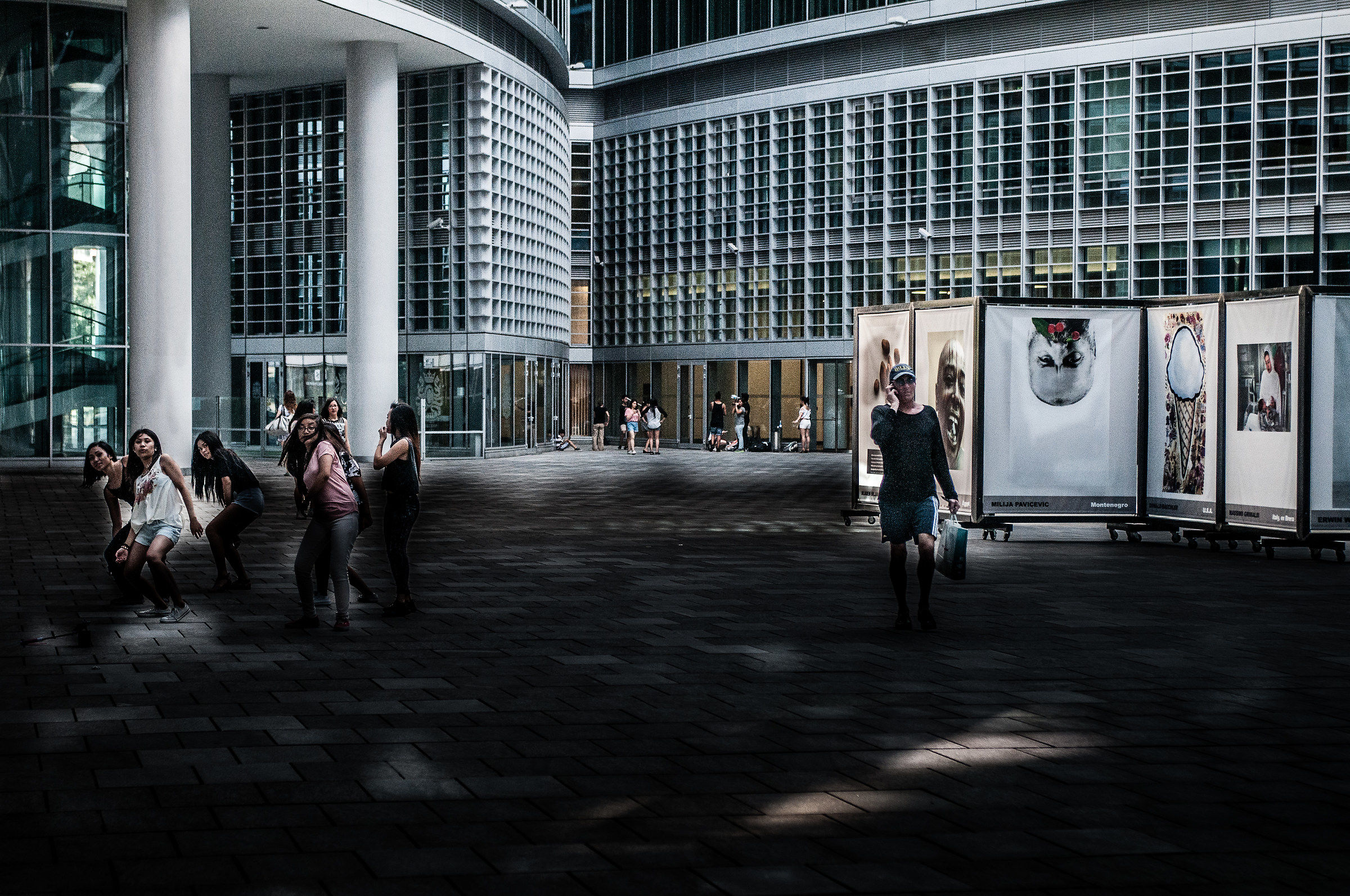 Una tribù che balla