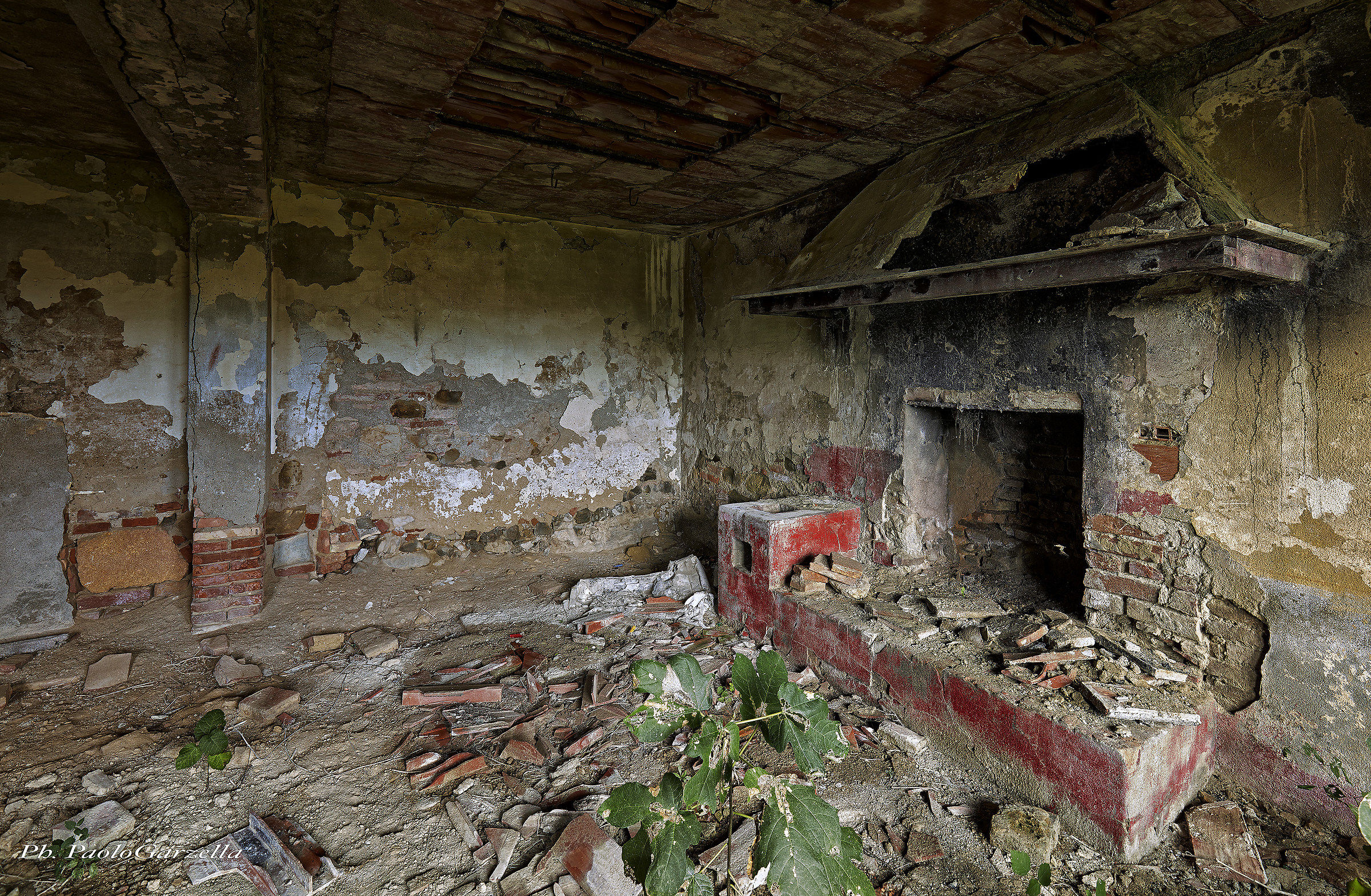 "Il camino abbandonato" - Santa Luce (Pisa)