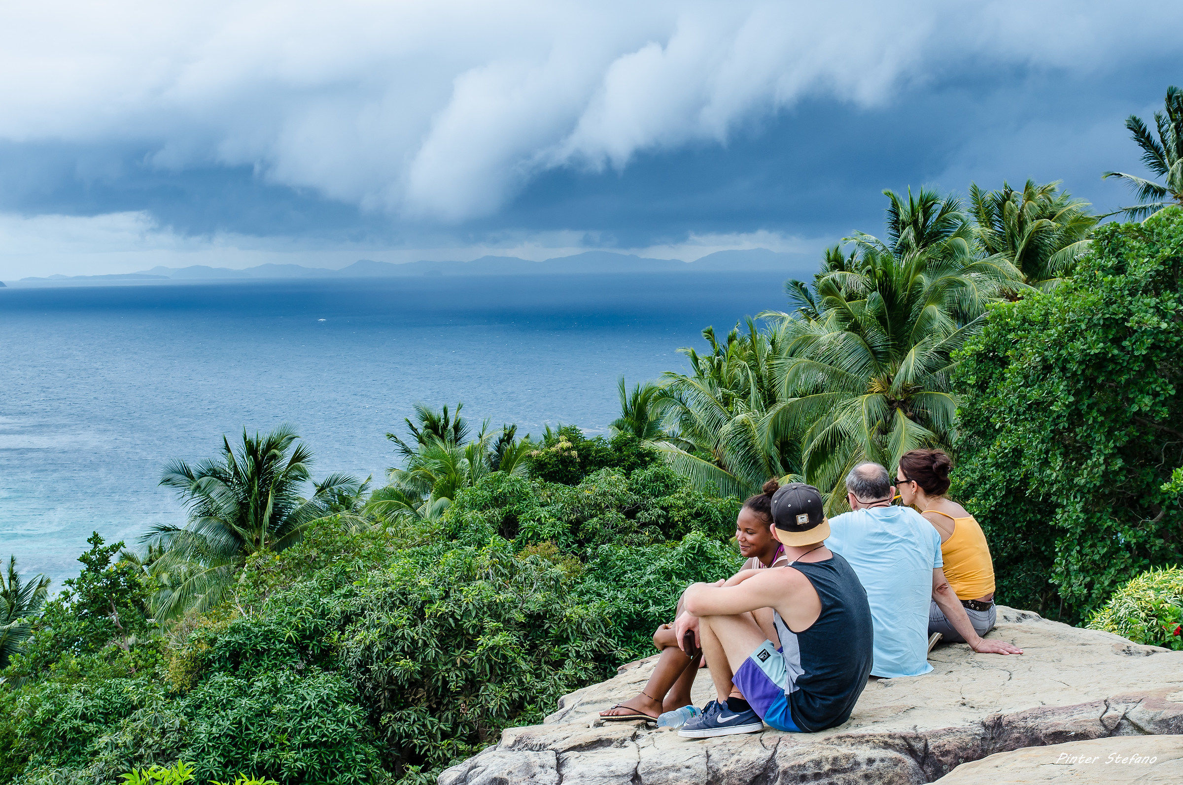 Here comes the rain!