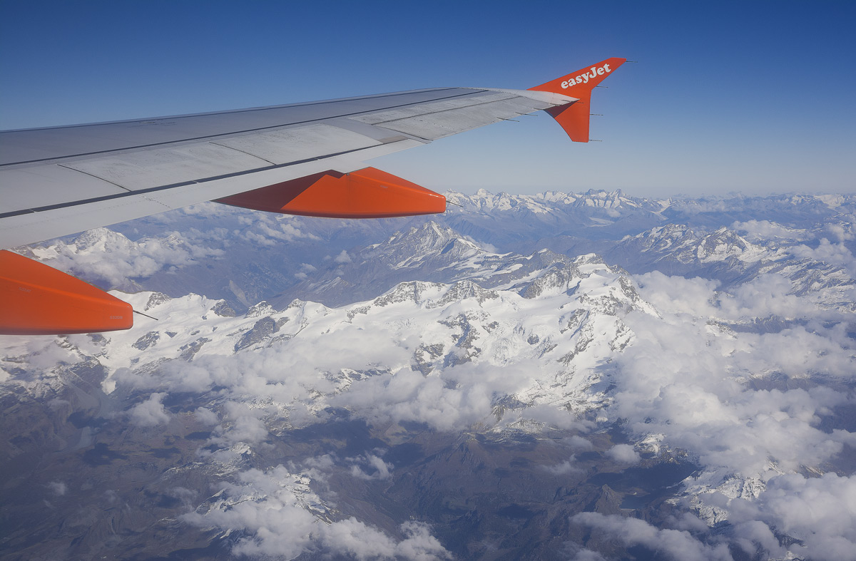 Flying to London-chain Monte Rosa