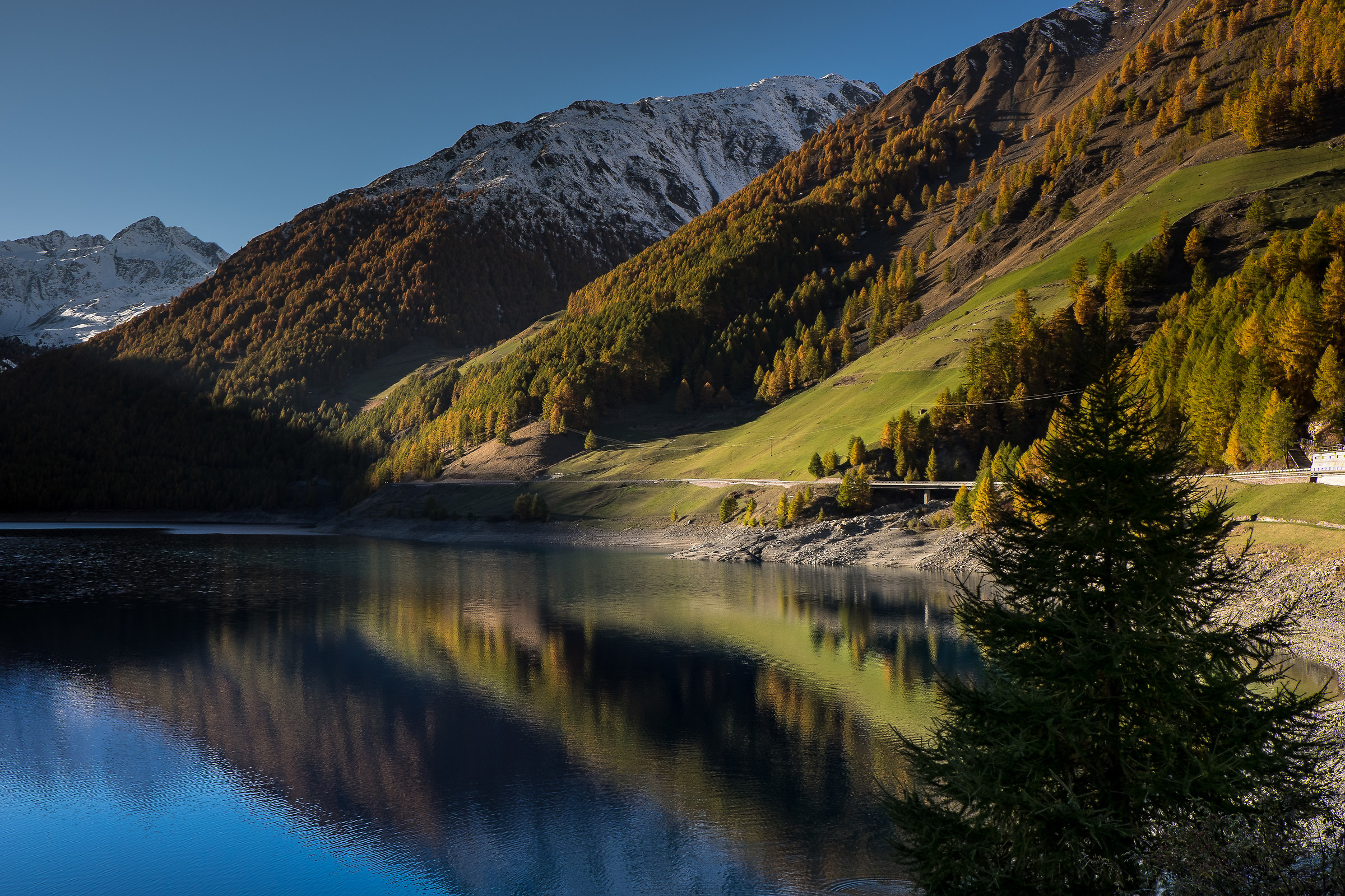 Lago di Vernago ( Val Senales )