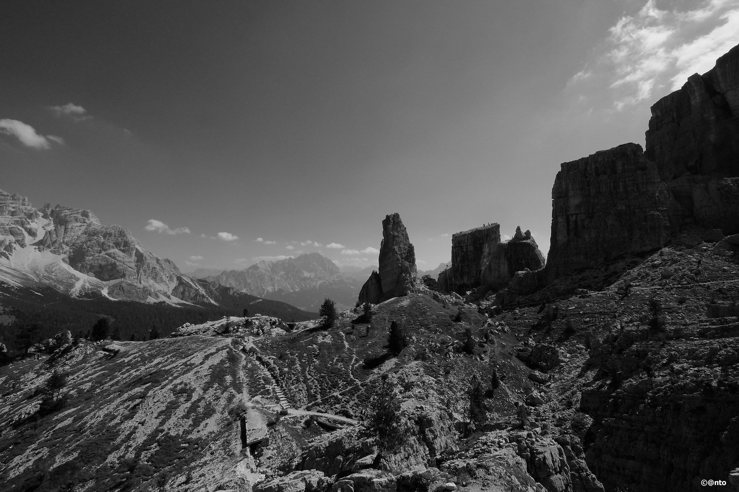 open-air museum of the 5 towers