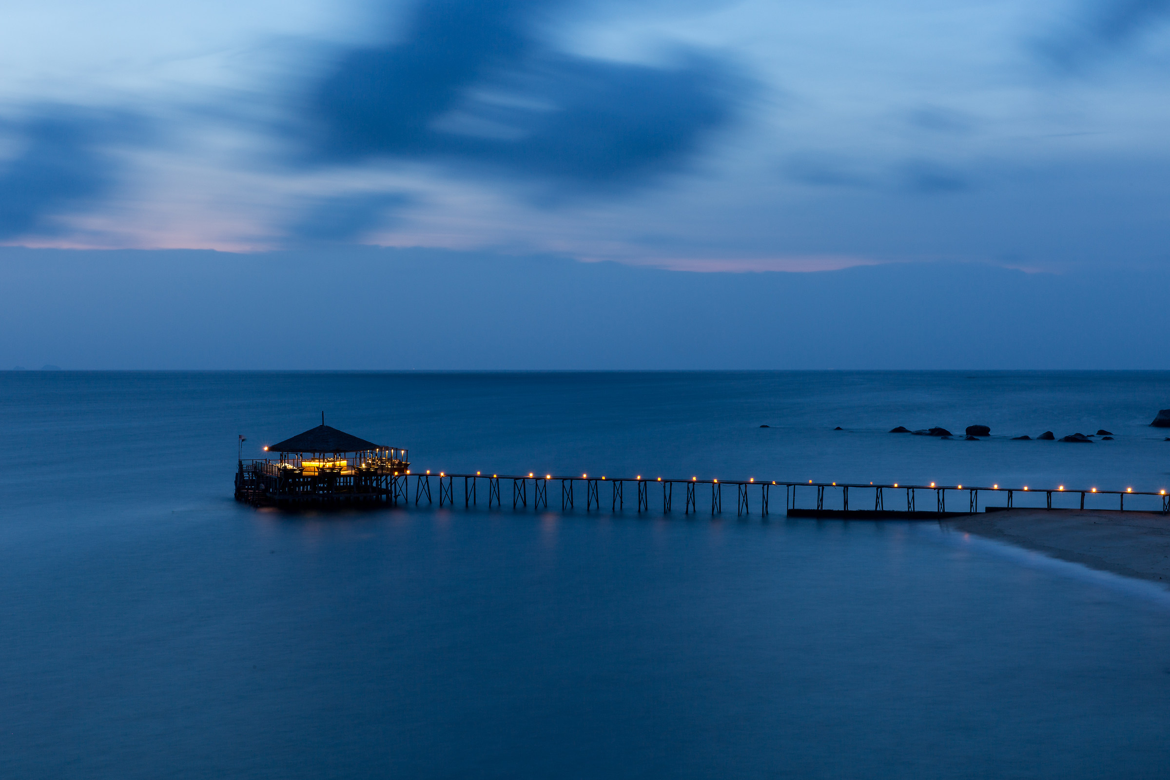 Una rotonda sul mare