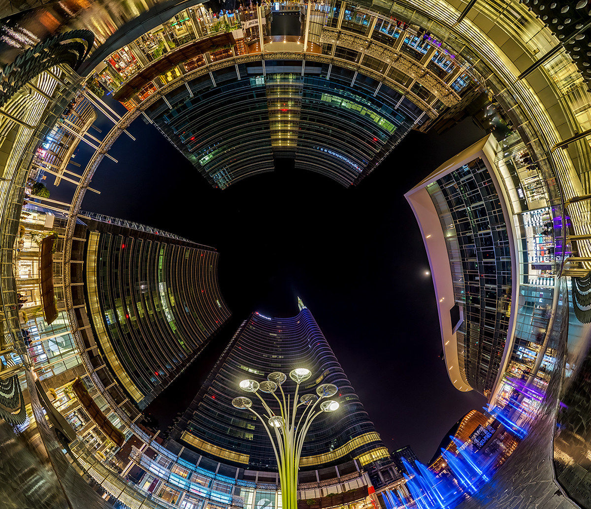 Piazza Gae Aulenti: punto di vista!