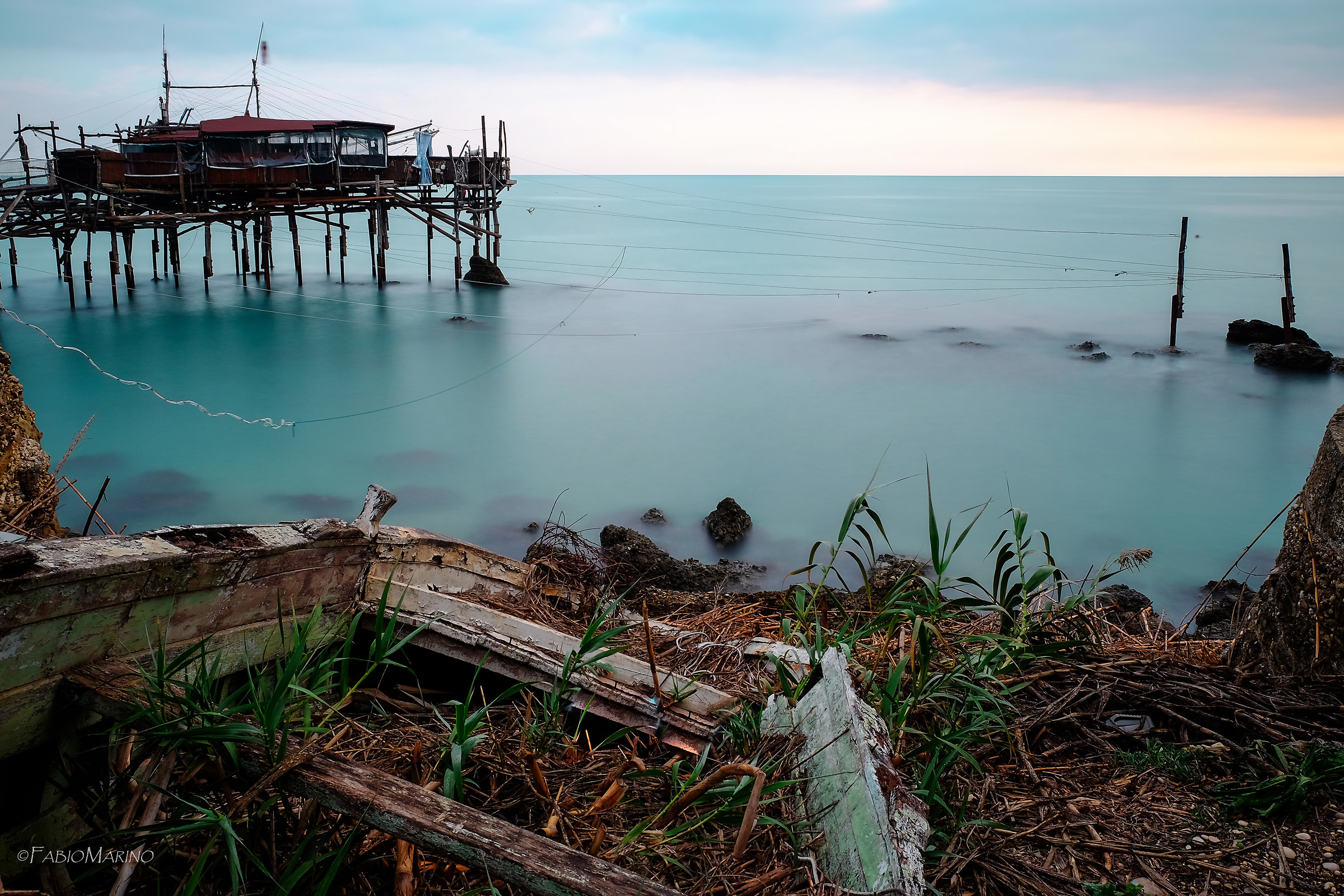 Overflow Punta Isolated