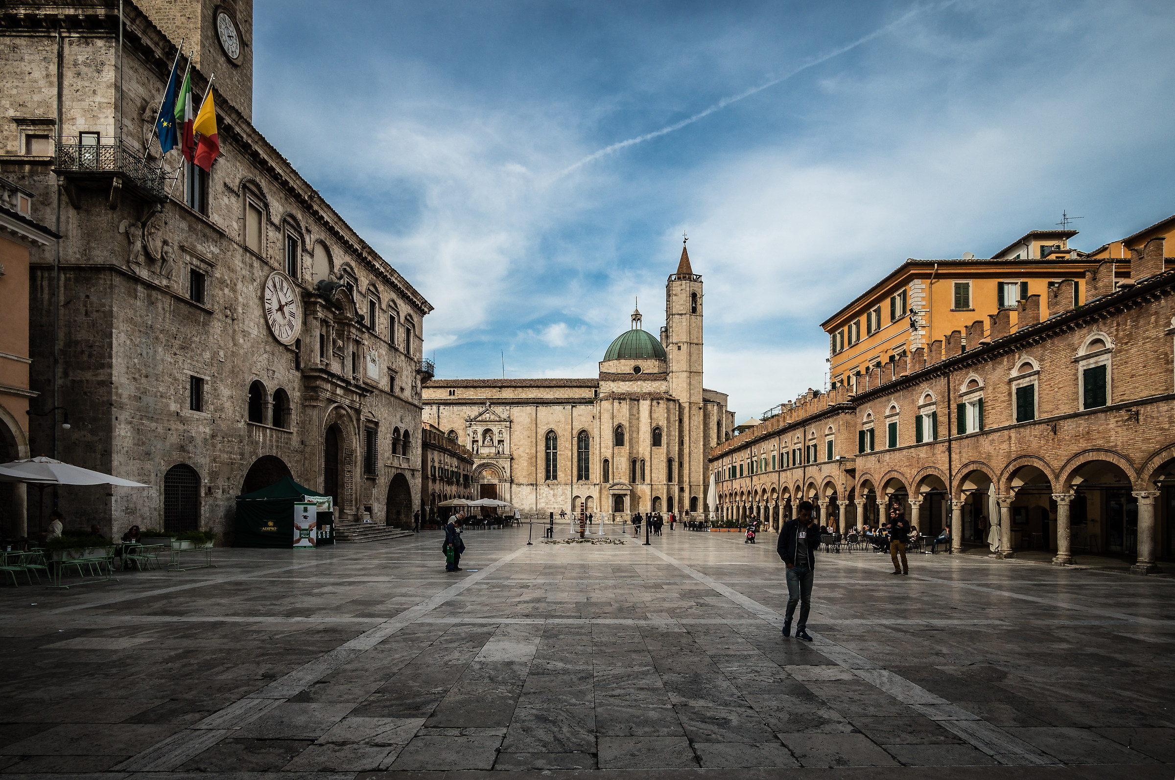 Piazza del popolo, Ascoli Piceno