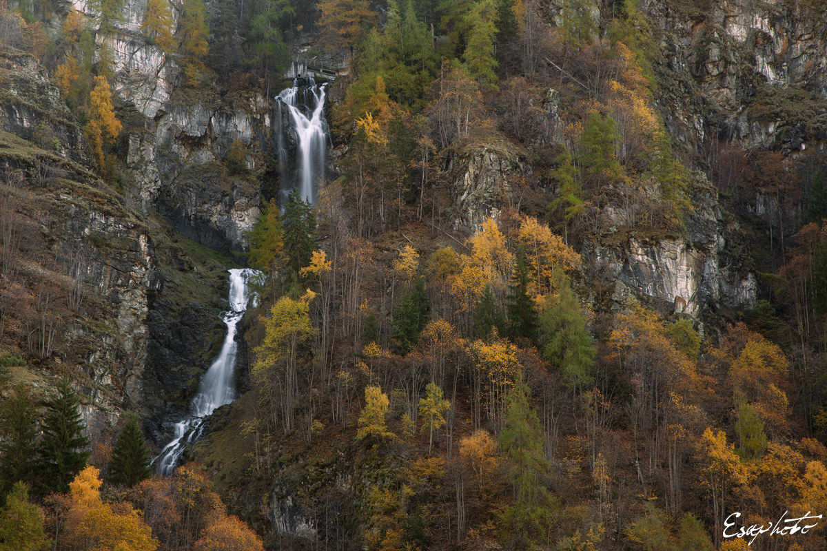 The fall in its essence