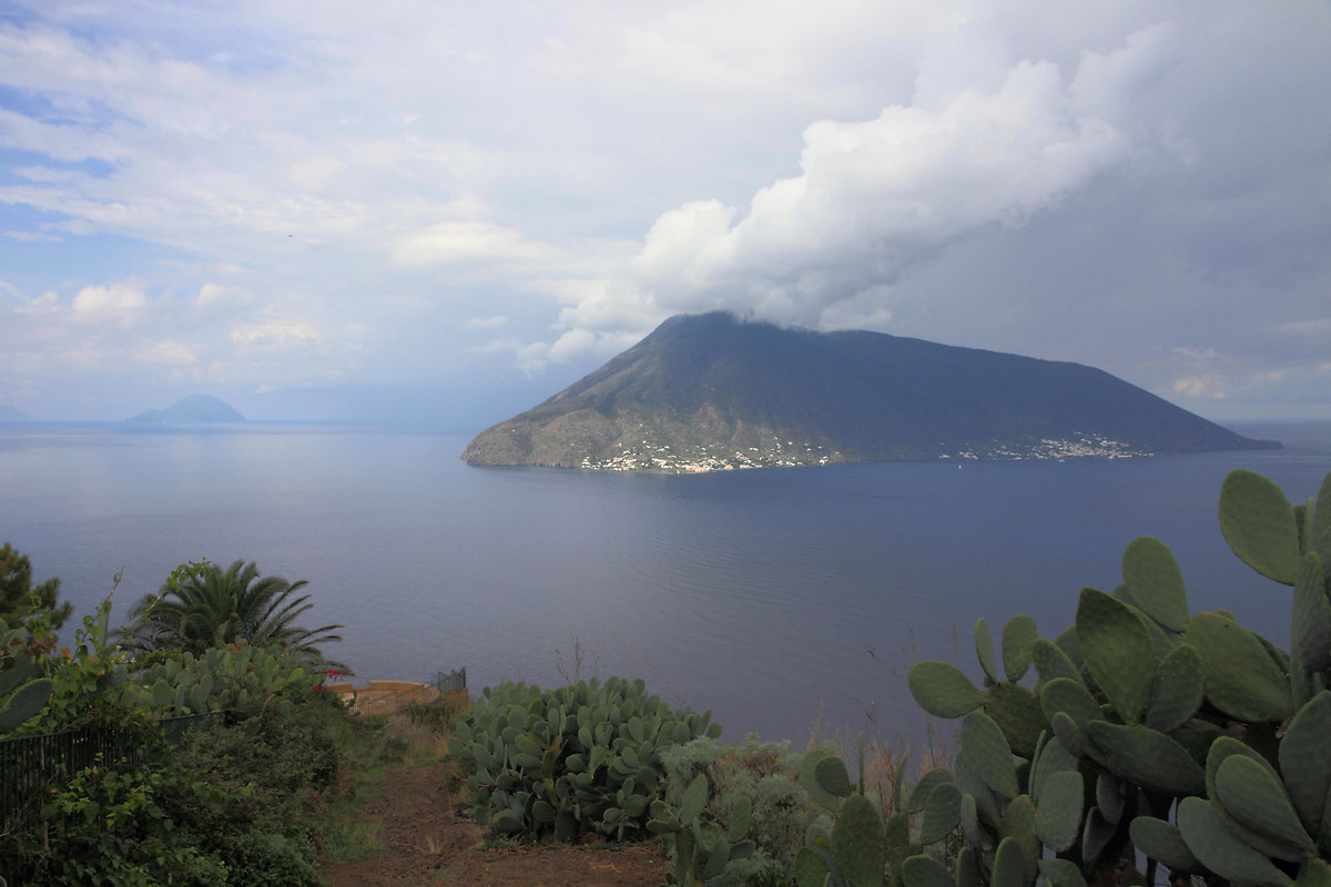 salina e filicudi (isole eolie)