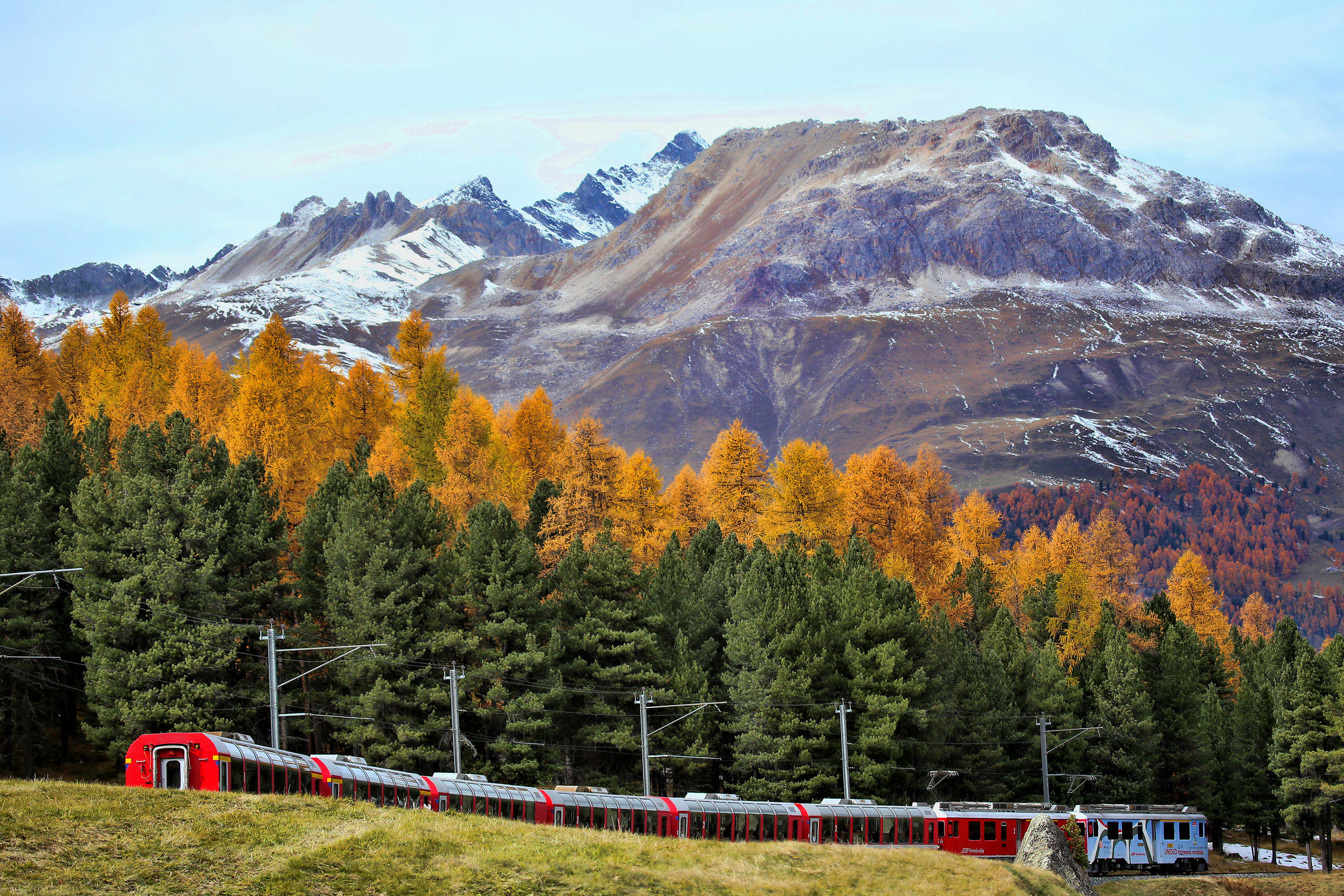 ..not is a simple train .....