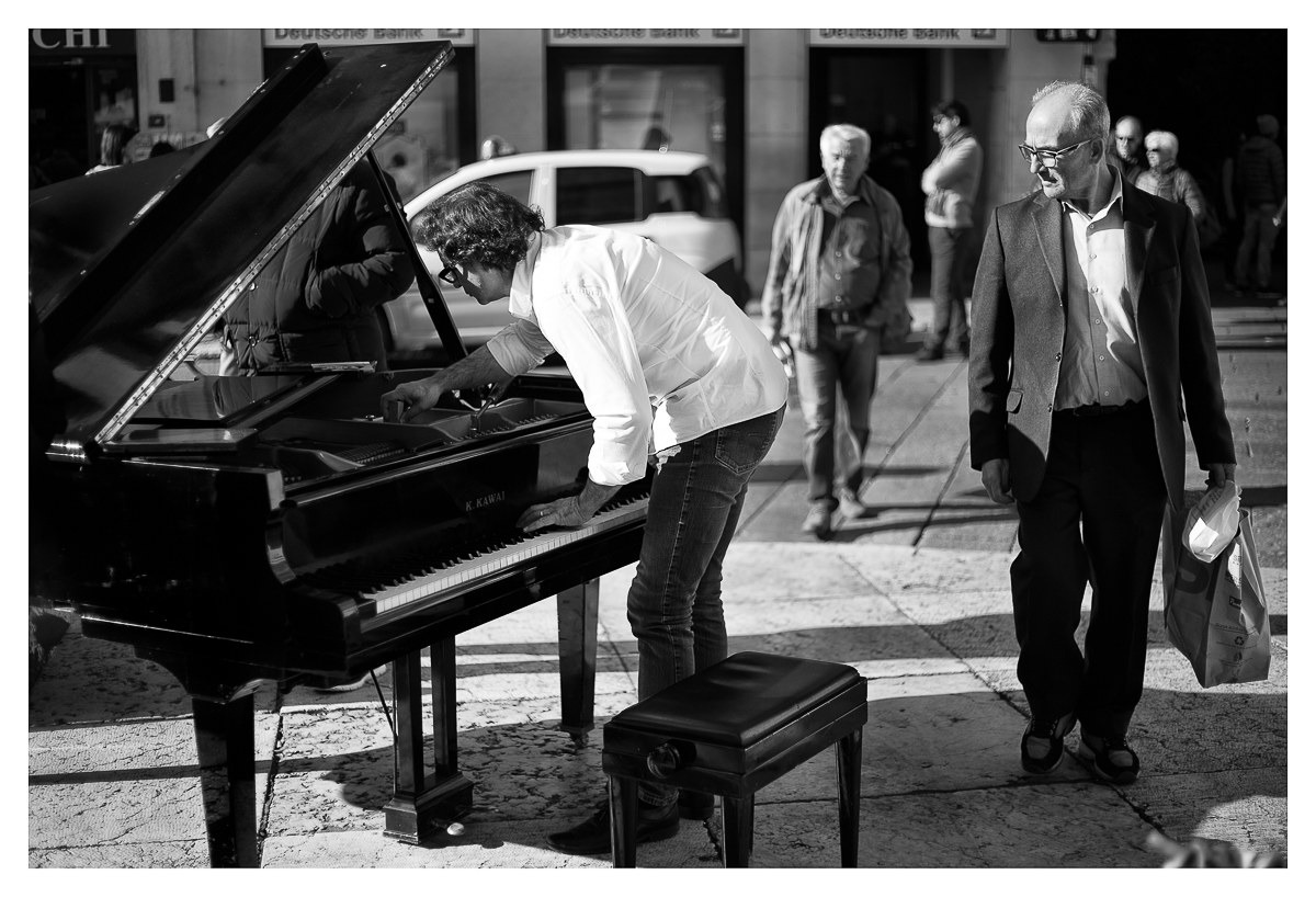 what are you doing'?