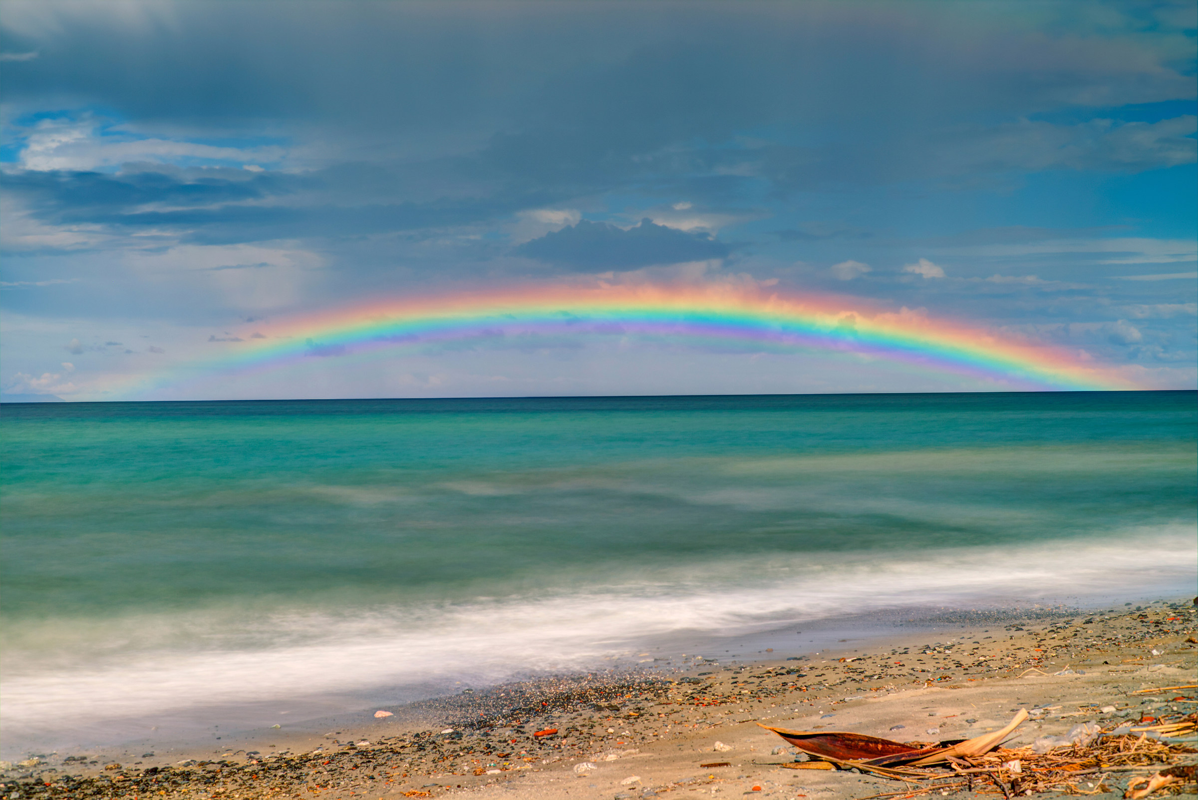 Rainbow in long-exposure