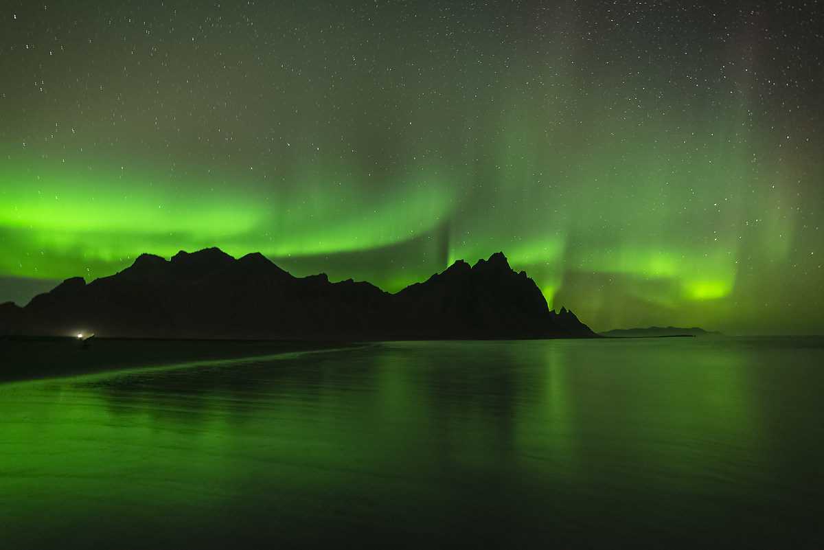 Northern Lights on Vestrahorn