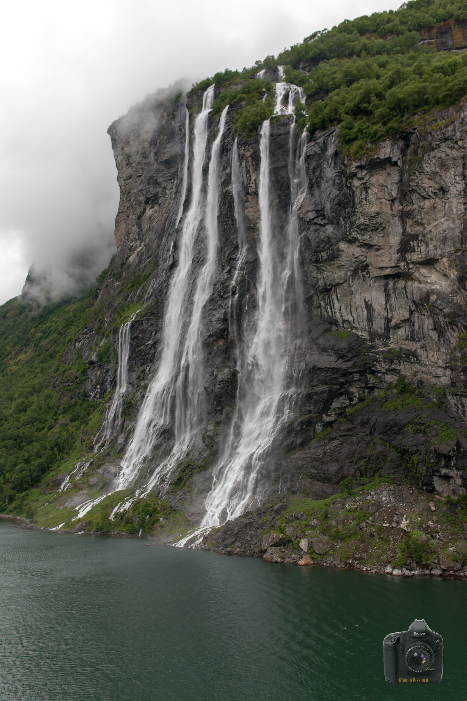 Seven Sisters Waterfall