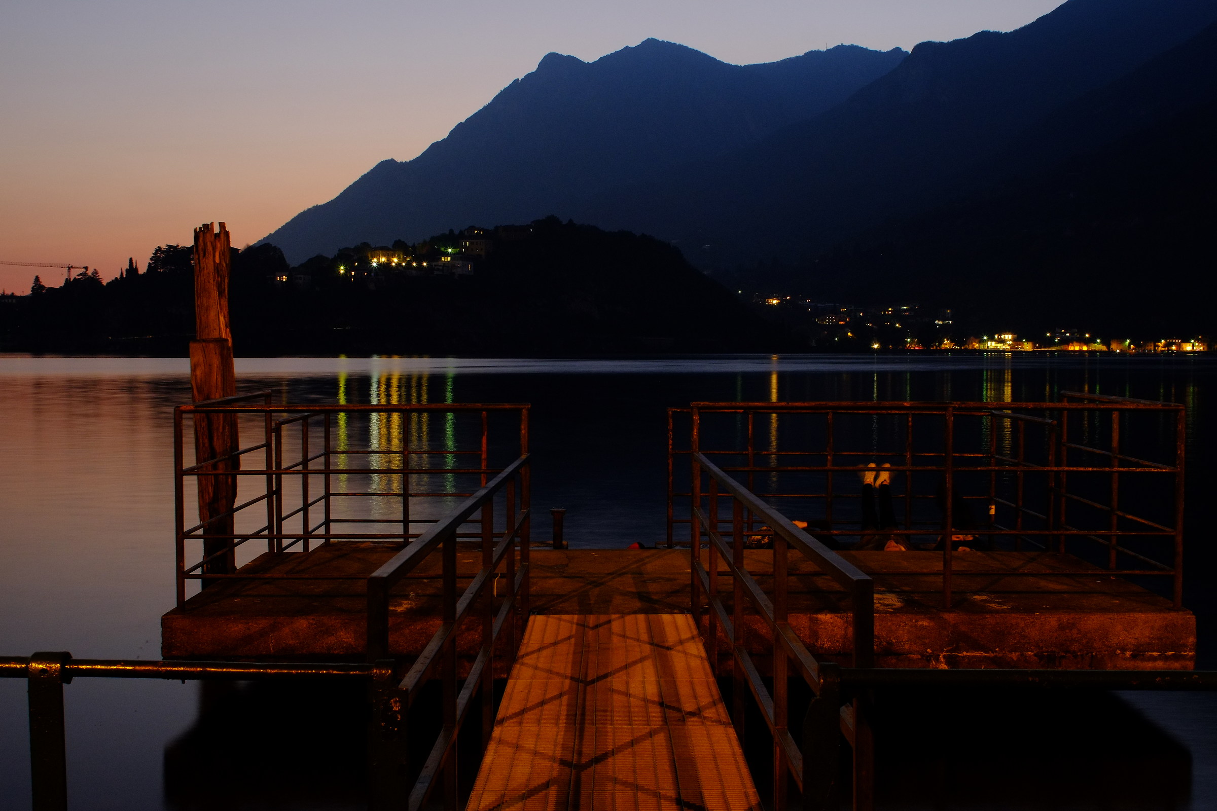 Pontile di sera