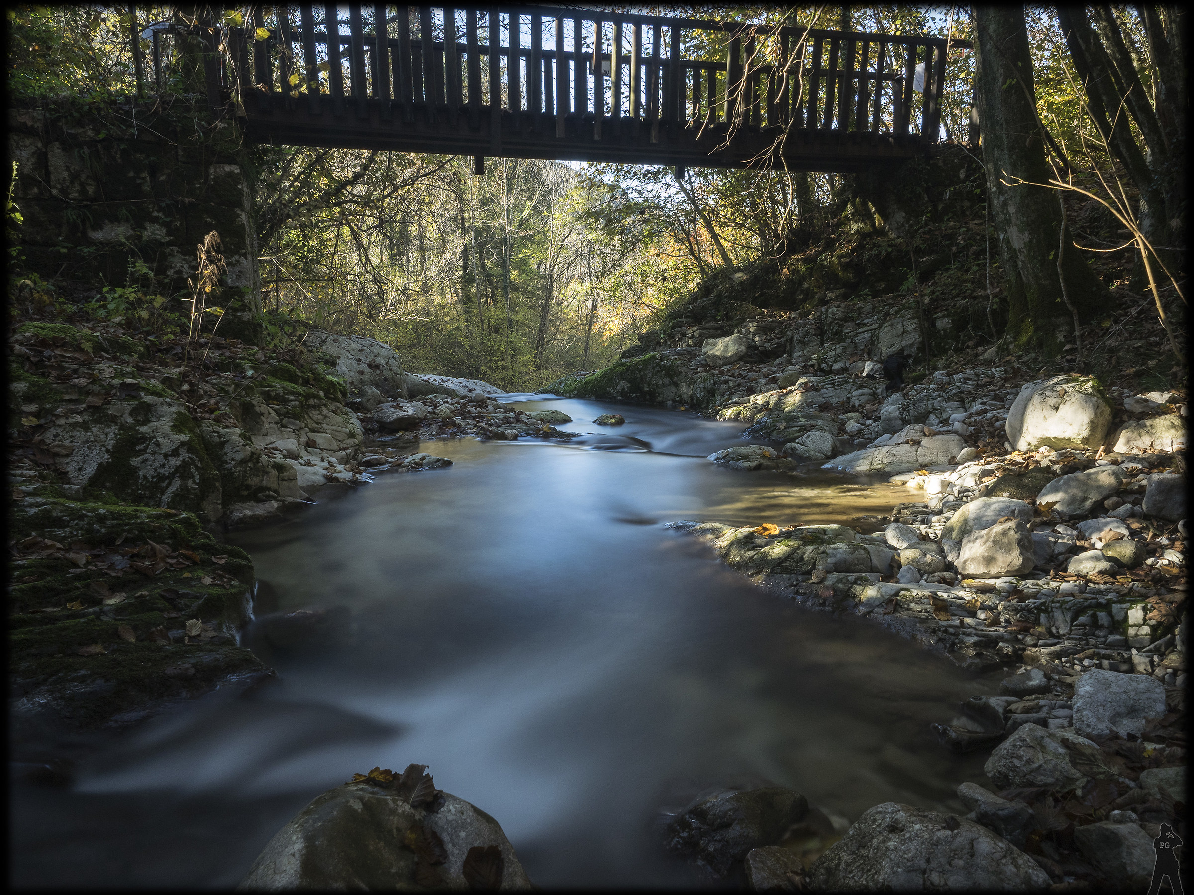Waterfall trail - stream - 60/2 nd1000