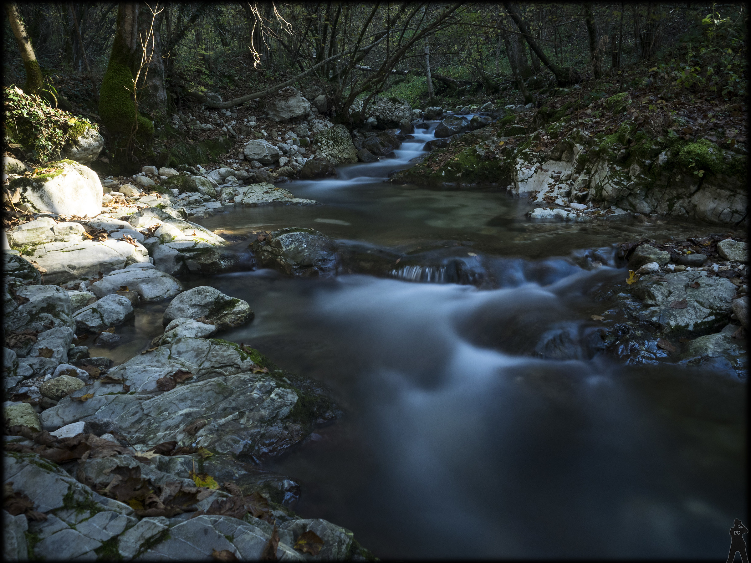 Waterfall trail - stream - 60/2 nd1000