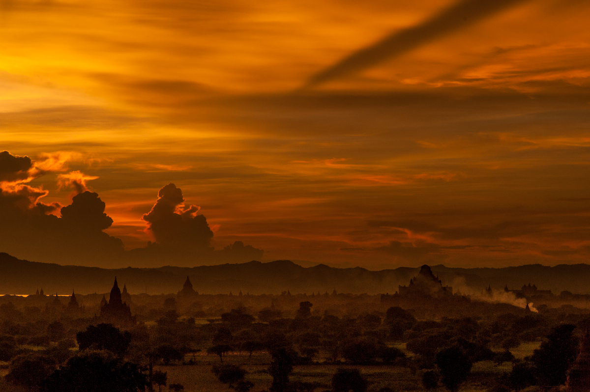 sunset in Bagan