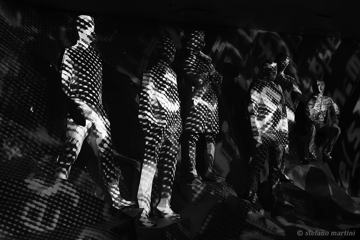 Mannequins black and white