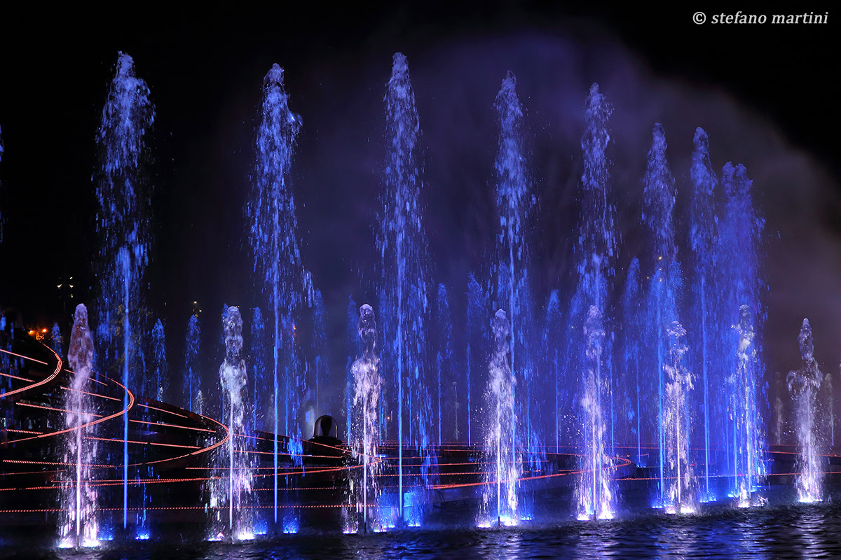 Fountains at the foot of the tree of life 1