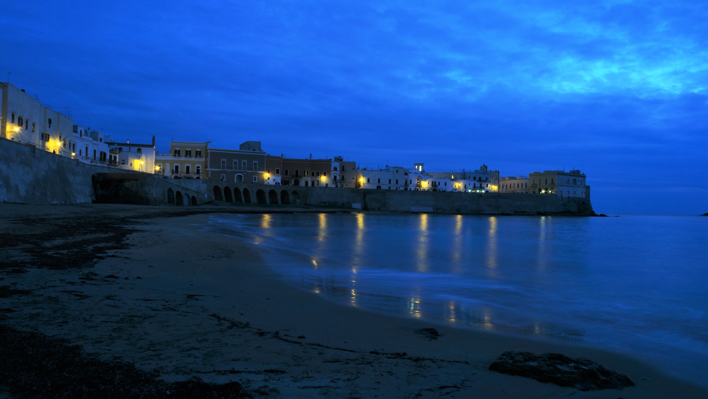 the blue hour - the beach of Purity '