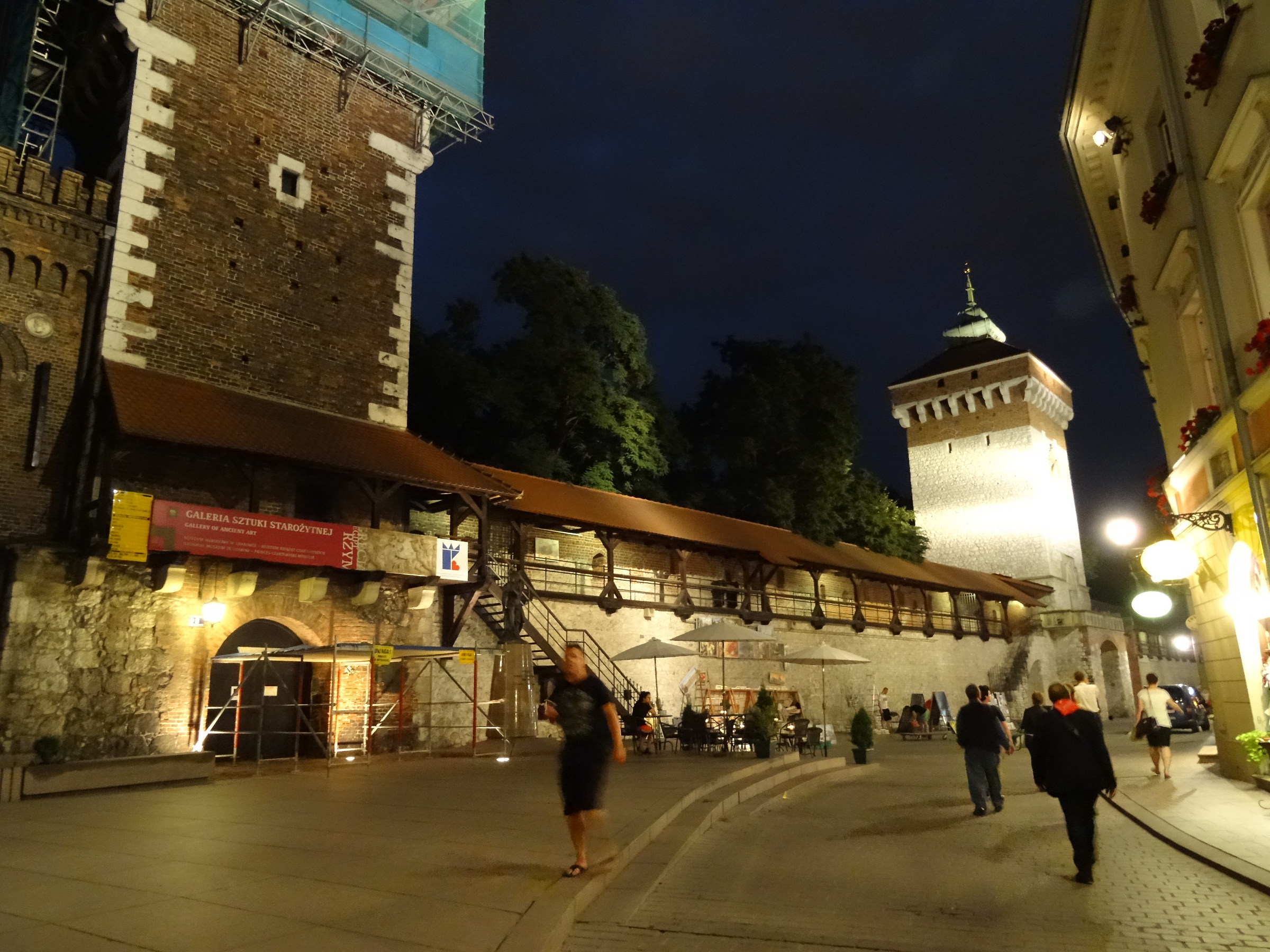 Krakow: the Old City walls