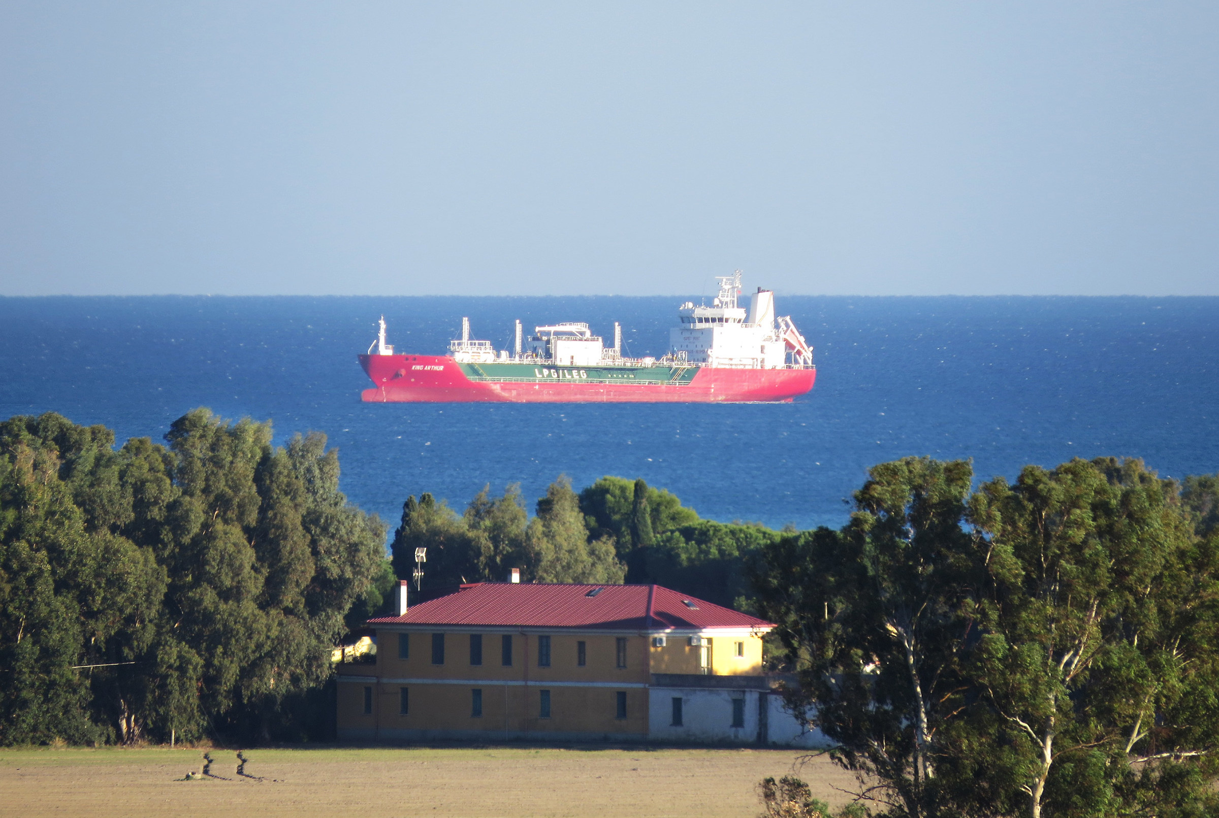 The ship on the house