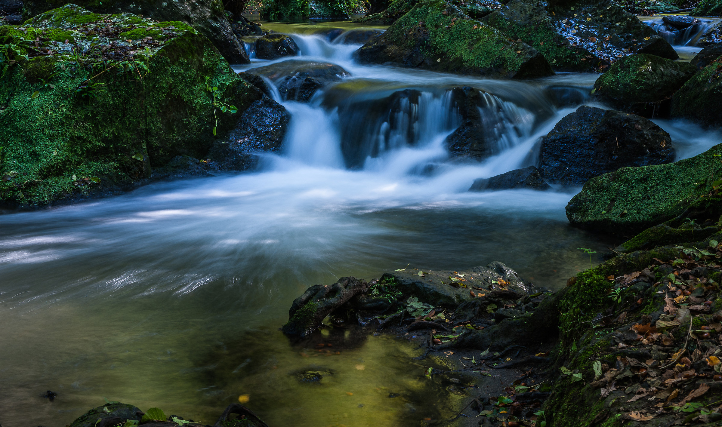 Acqua...  (Cascate del Treja-Calcata, Vt)
